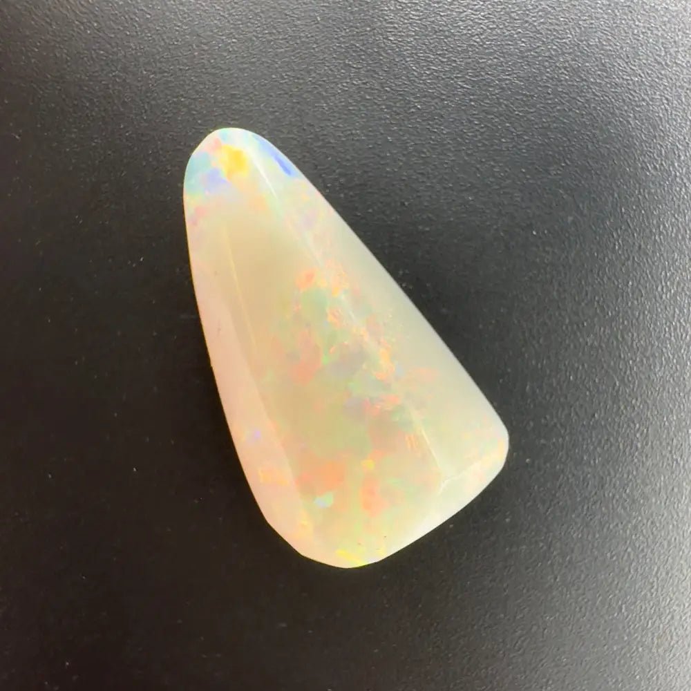 Lightning Ridge White Opal 3.2carat Solid Hand - Cut