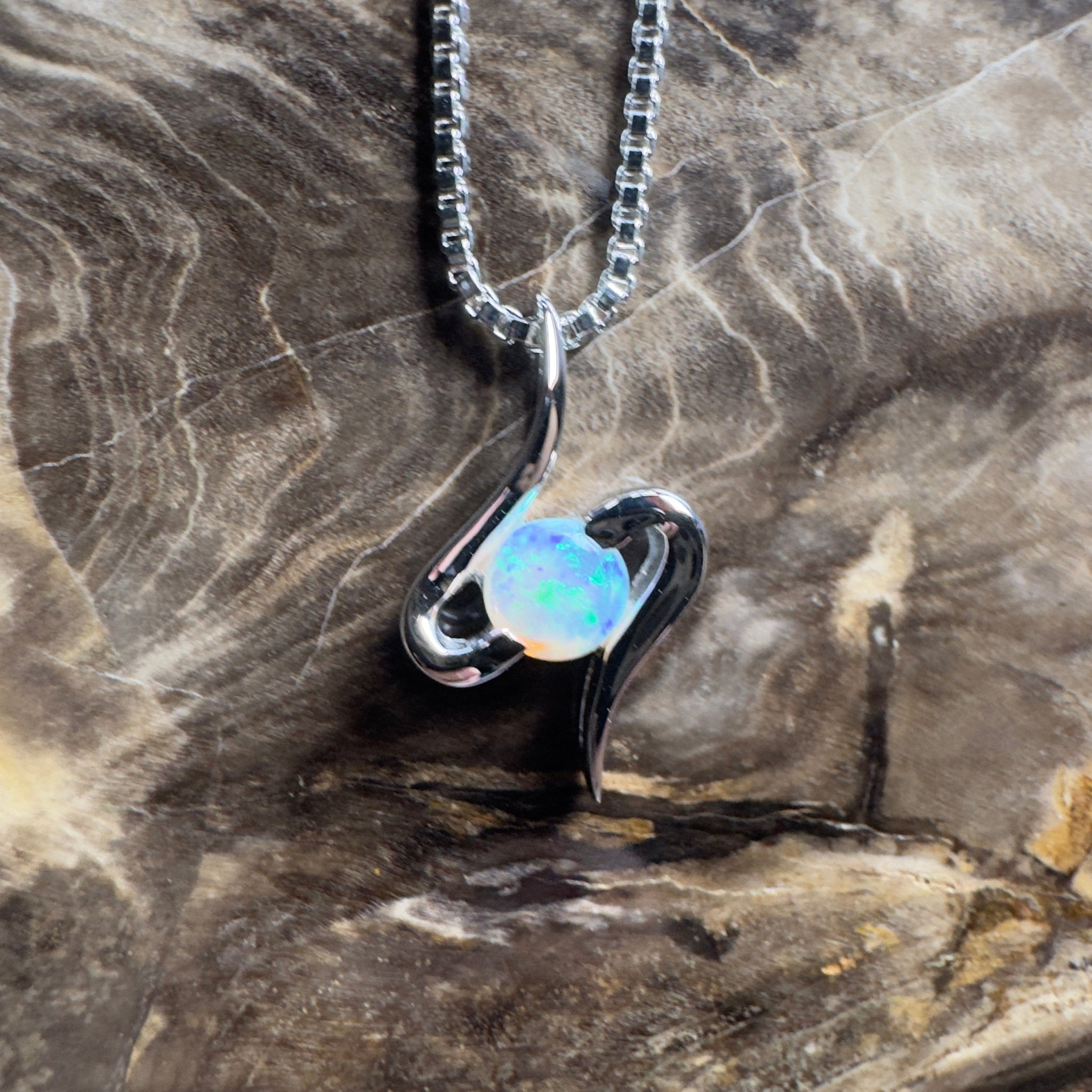 Litchfield Flow ~ 0.3ct Coober Pedy Opal 9ct White Gold Pendant