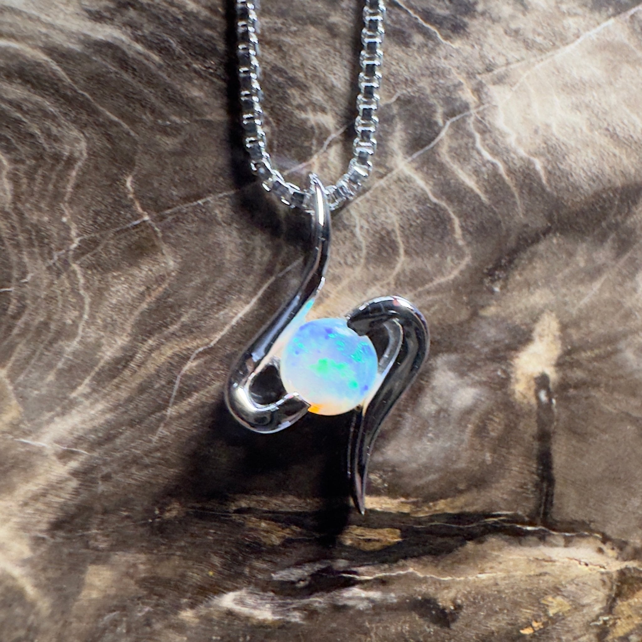 Litchfield Flow ~ 0.3ct Coober Pedy Opal 9ct White Gold Pendant