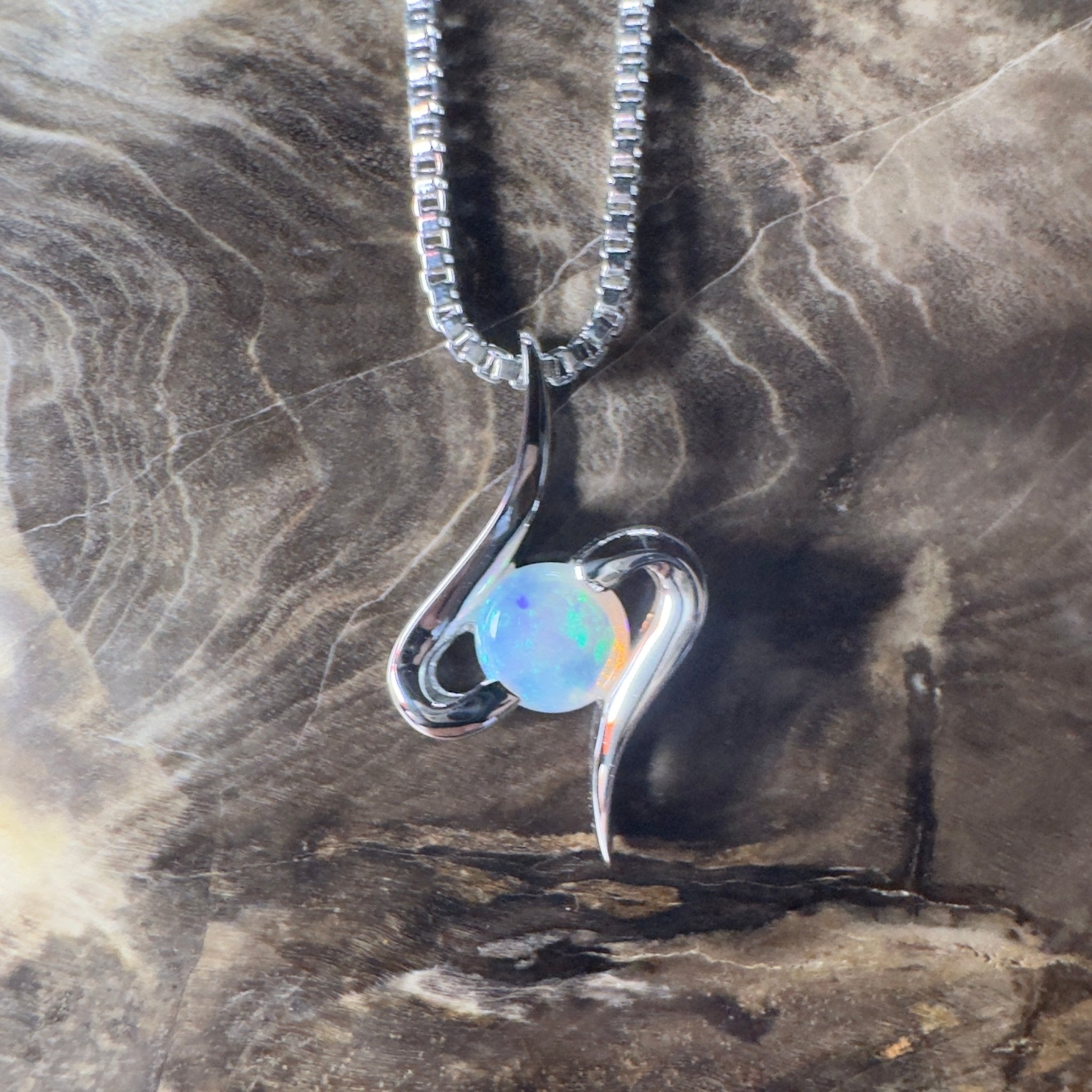 Litchfield Flow ~ 0.3ct Coober Pedy Opal 9ct White Gold Pendant