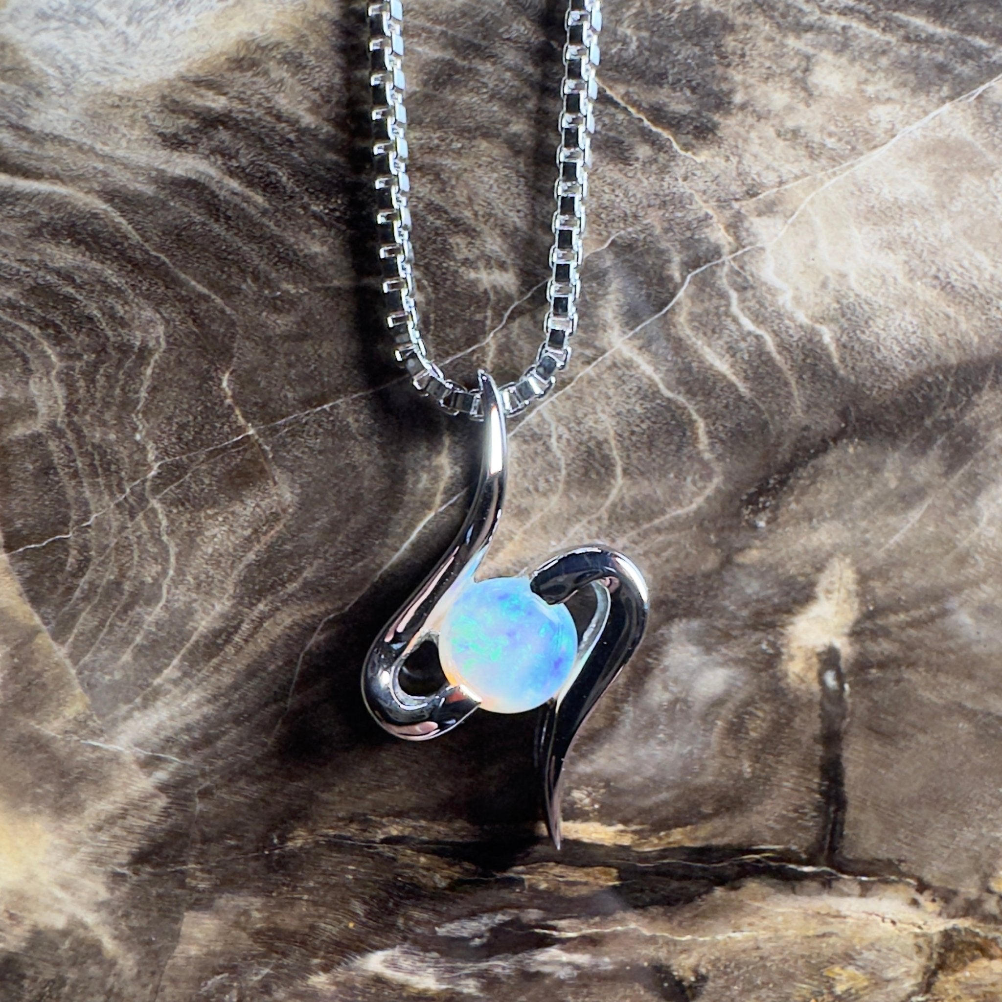 Litchfield Flow ~ 0.3ct Coober Pedy Opal 9ct White Gold Pendant