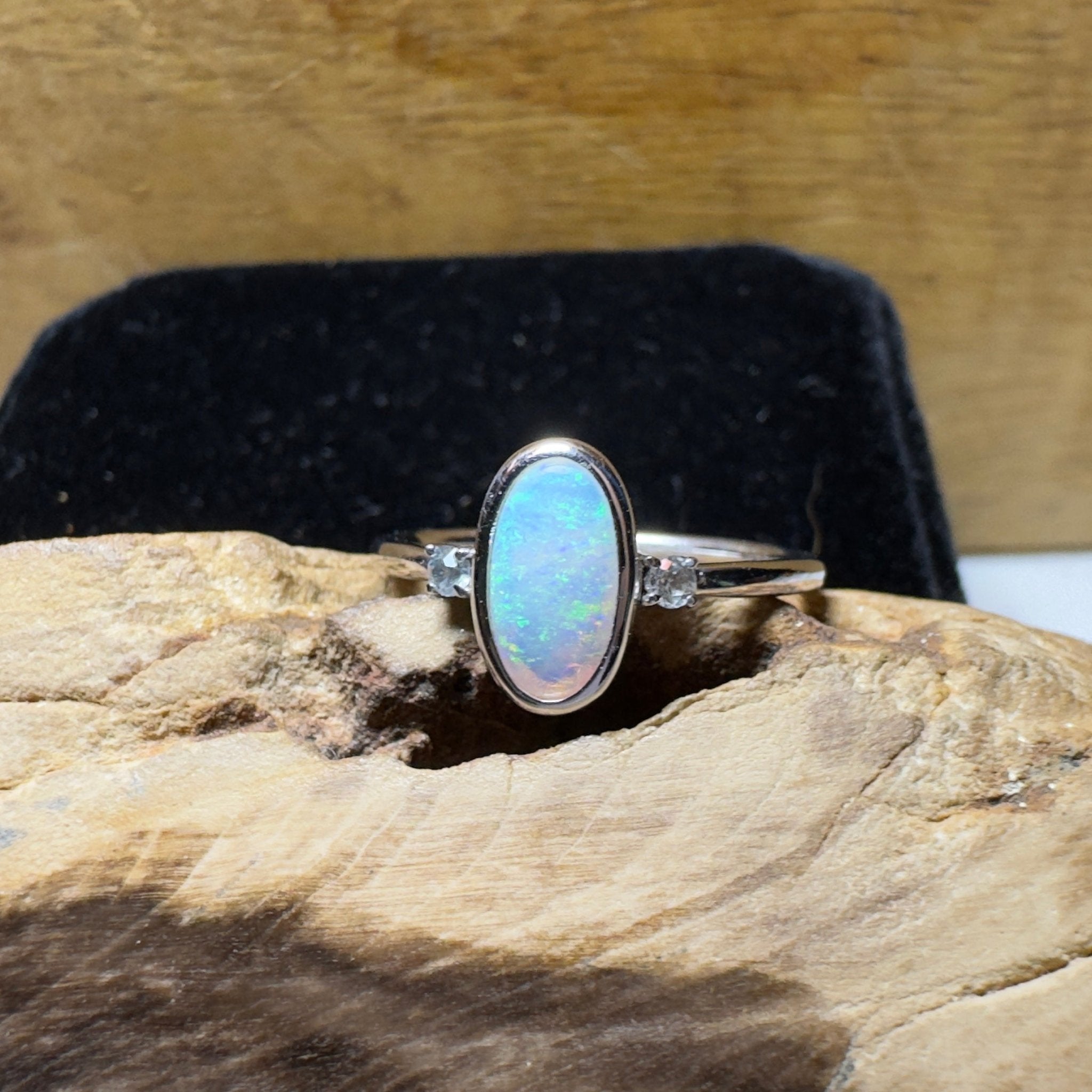 Lord Howe Gleam - 0.9ct Solid Coober Pedy Crystal Opal 925 Silver Ring