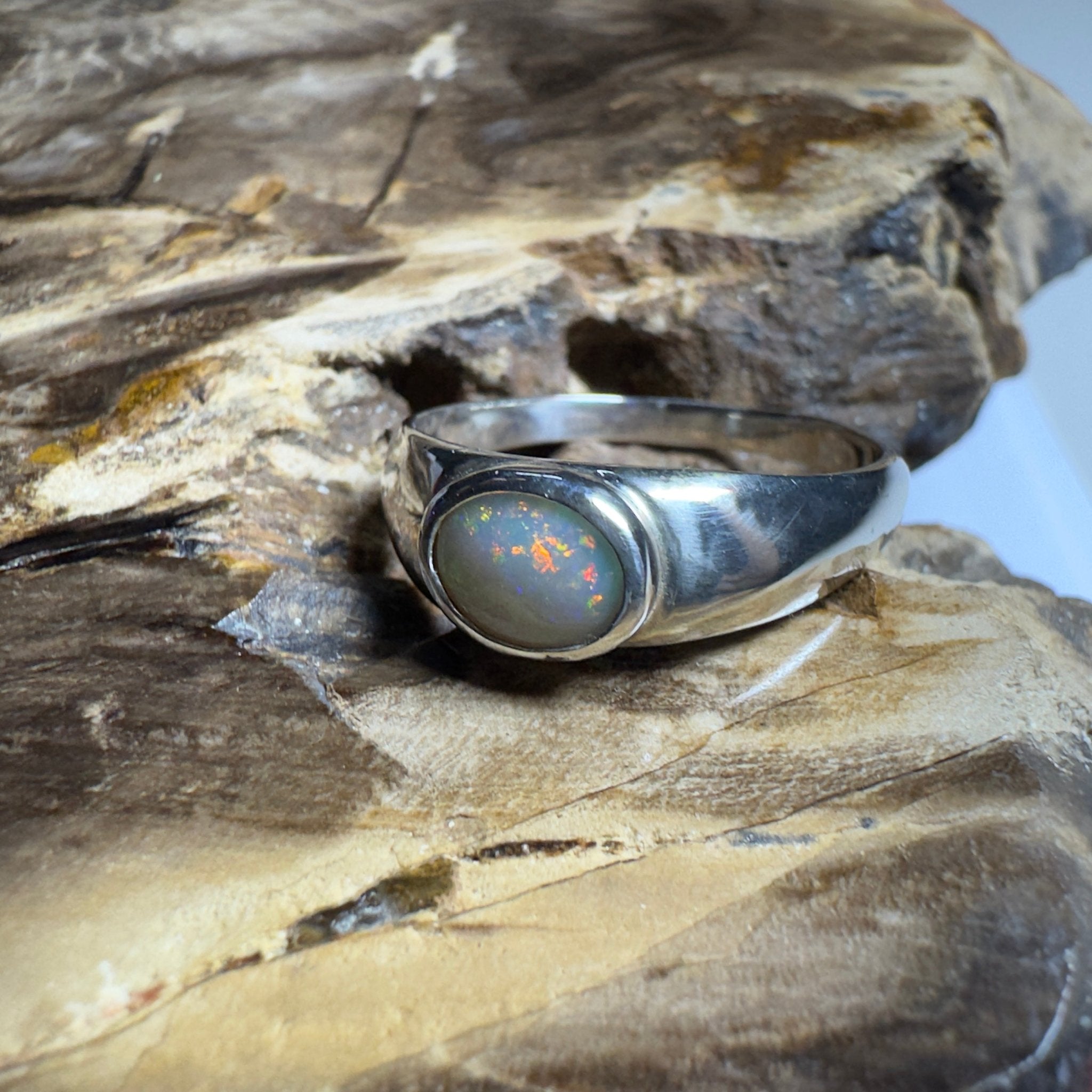 Mindil Memories ~ 0.6ct Solid Lightning Ridge Opal 925 Silver Ring