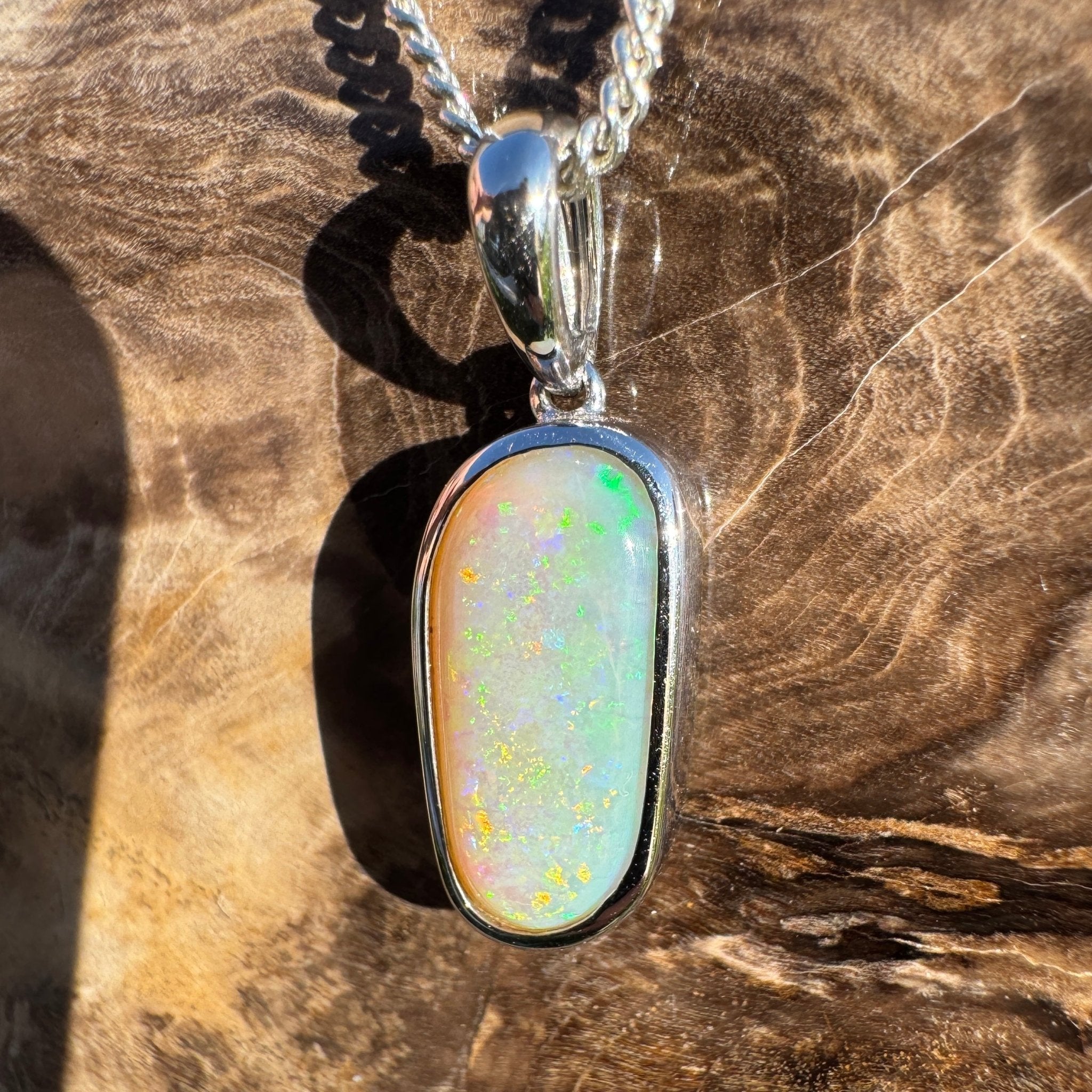 Mintabie Meadowlight ~ 3ct Solid Mintabie Opal 925 Sterling Silver Pendant Necklace