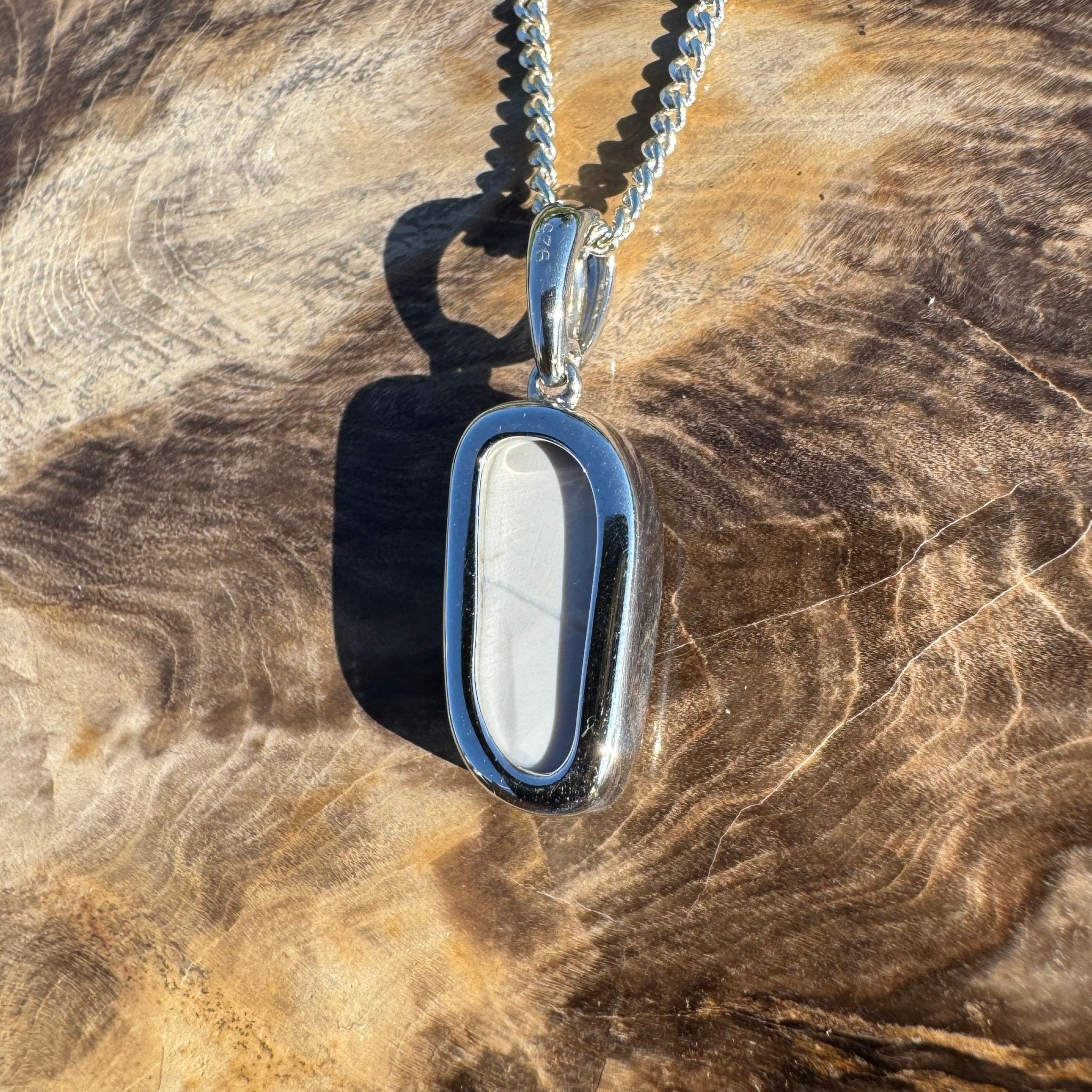 Mintabie Meadowlight ~ 3ct Solid Mintabie Opal 925 Sterling Silver Pendant Necklace