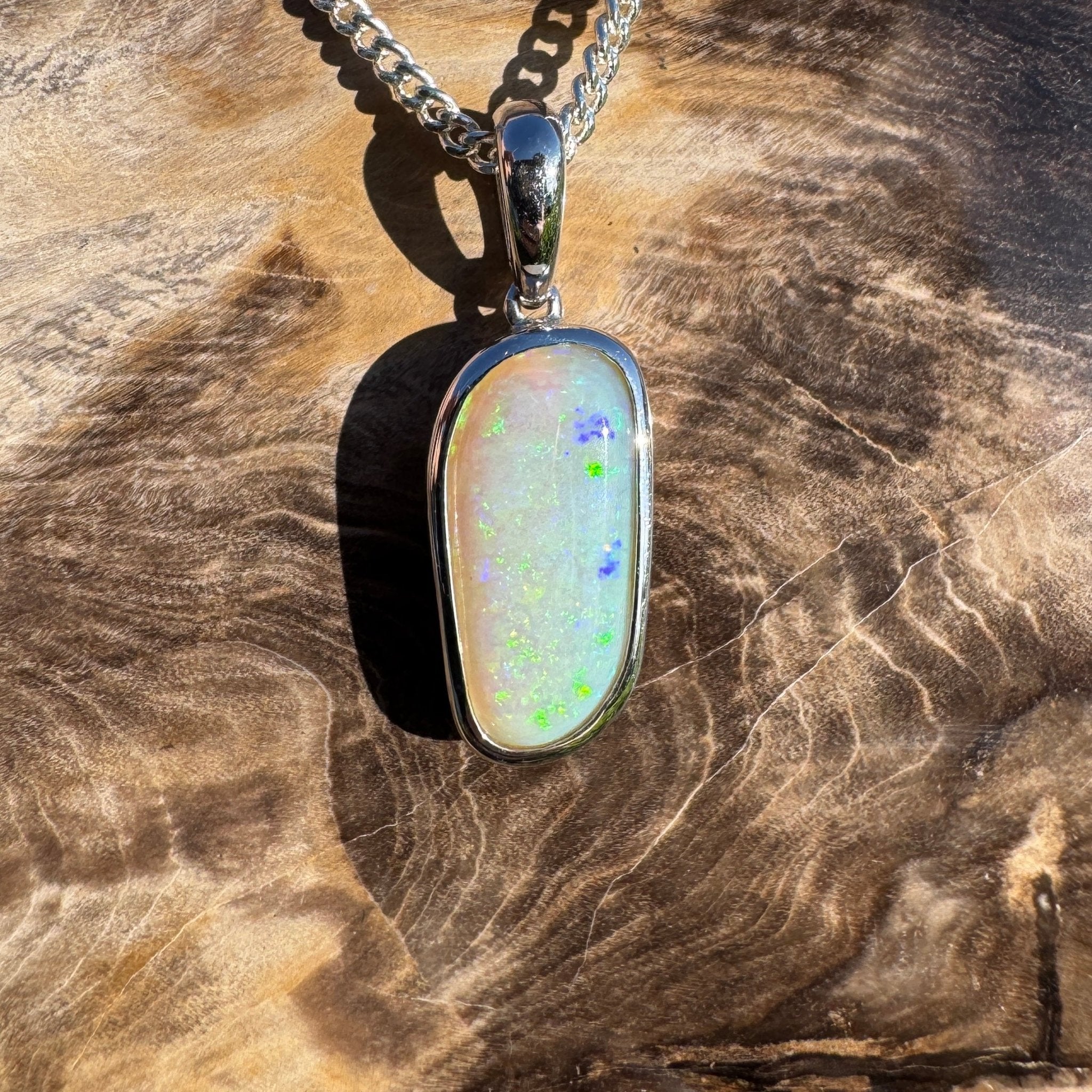 Mintabie Meadowlight ~ 3ct Solid Mintabie Opal 925 Sterling Silver Pendant Necklace