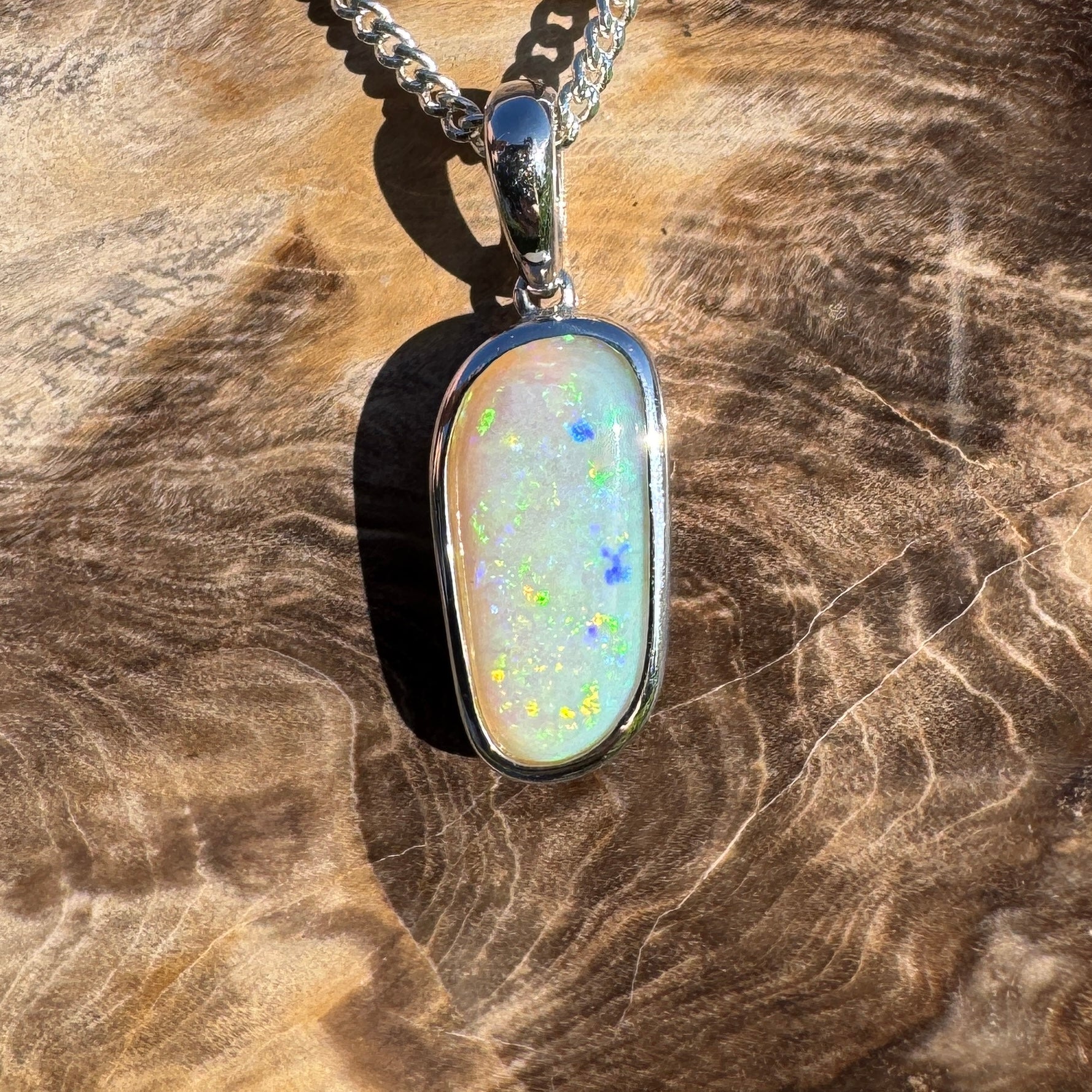 Mintabie Meadowlight ~ 3ct Solid Mintabie Opal 925 Sterling Silver Pendant Necklace