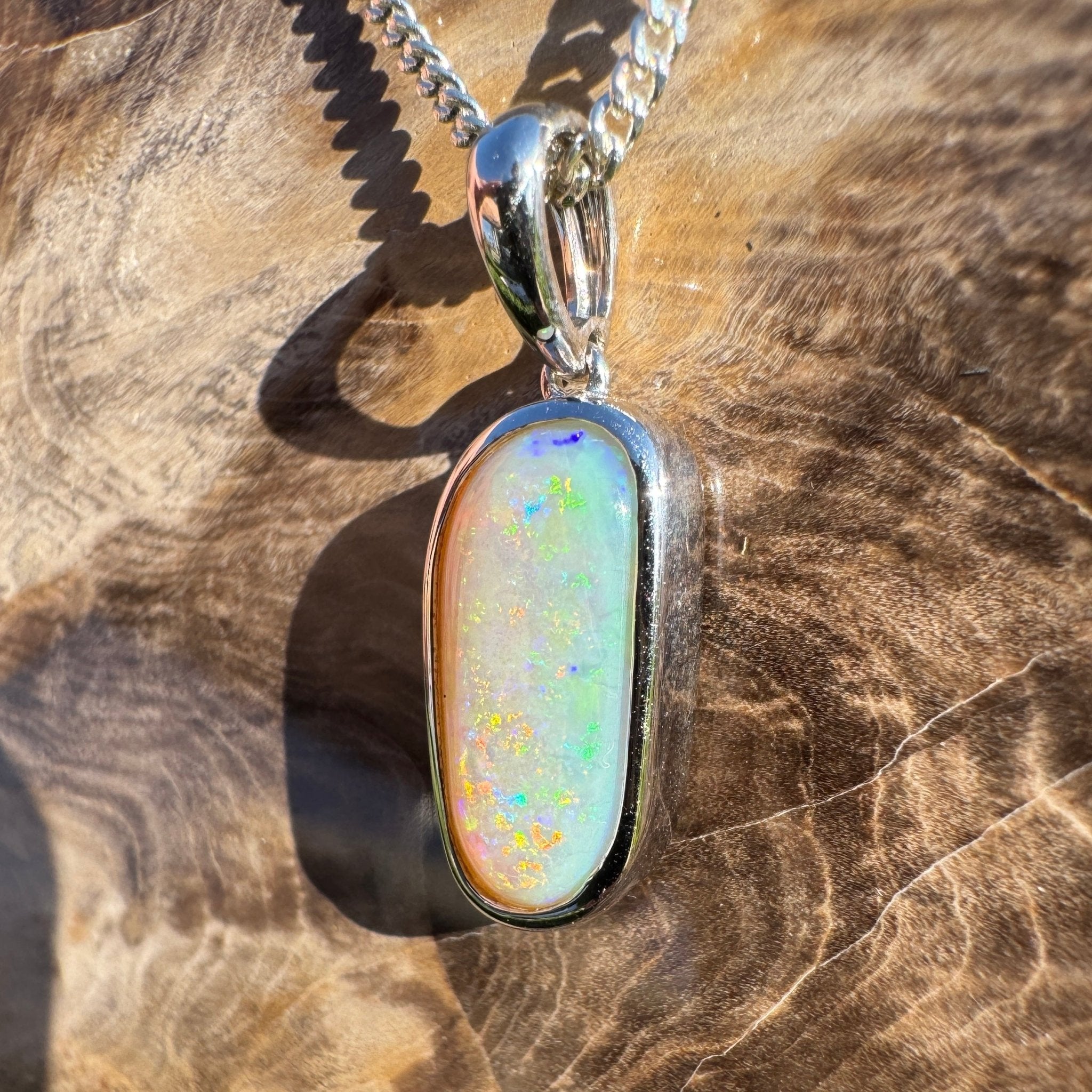 Mintabie Meadowlight ~ 3ct Solid Mintabie Opal 925 Sterling Silver Pendant Necklace
