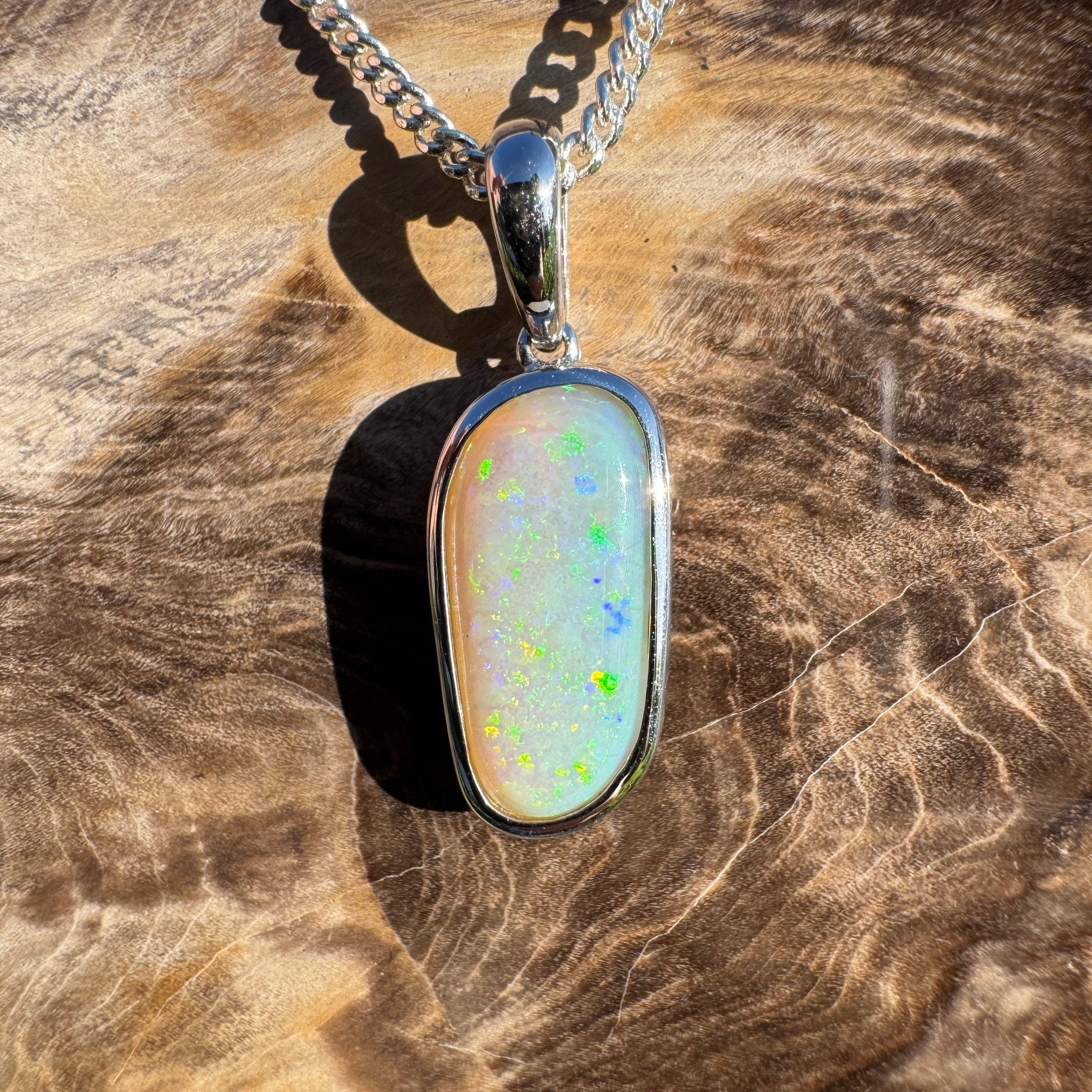 Mintabie Meadowlight ~ 3ct Solid Mintabie Opal 925 Sterling Silver Pendant Necklace