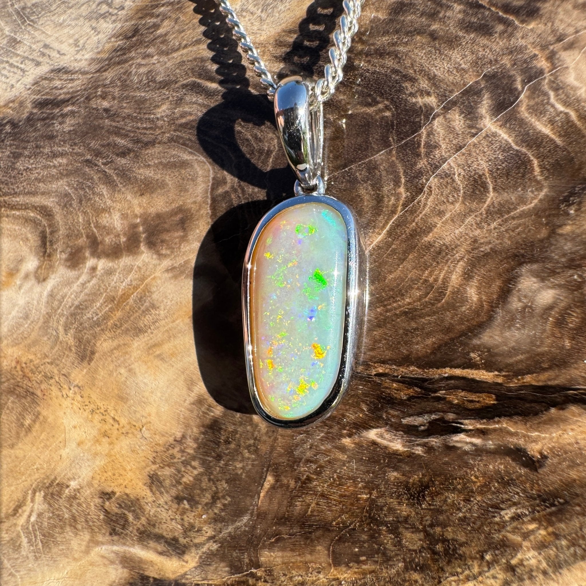 Mintabie Meadowlight ~ 3ct Solid Mintabie Opal 925 Sterling Silver Pendant Necklace