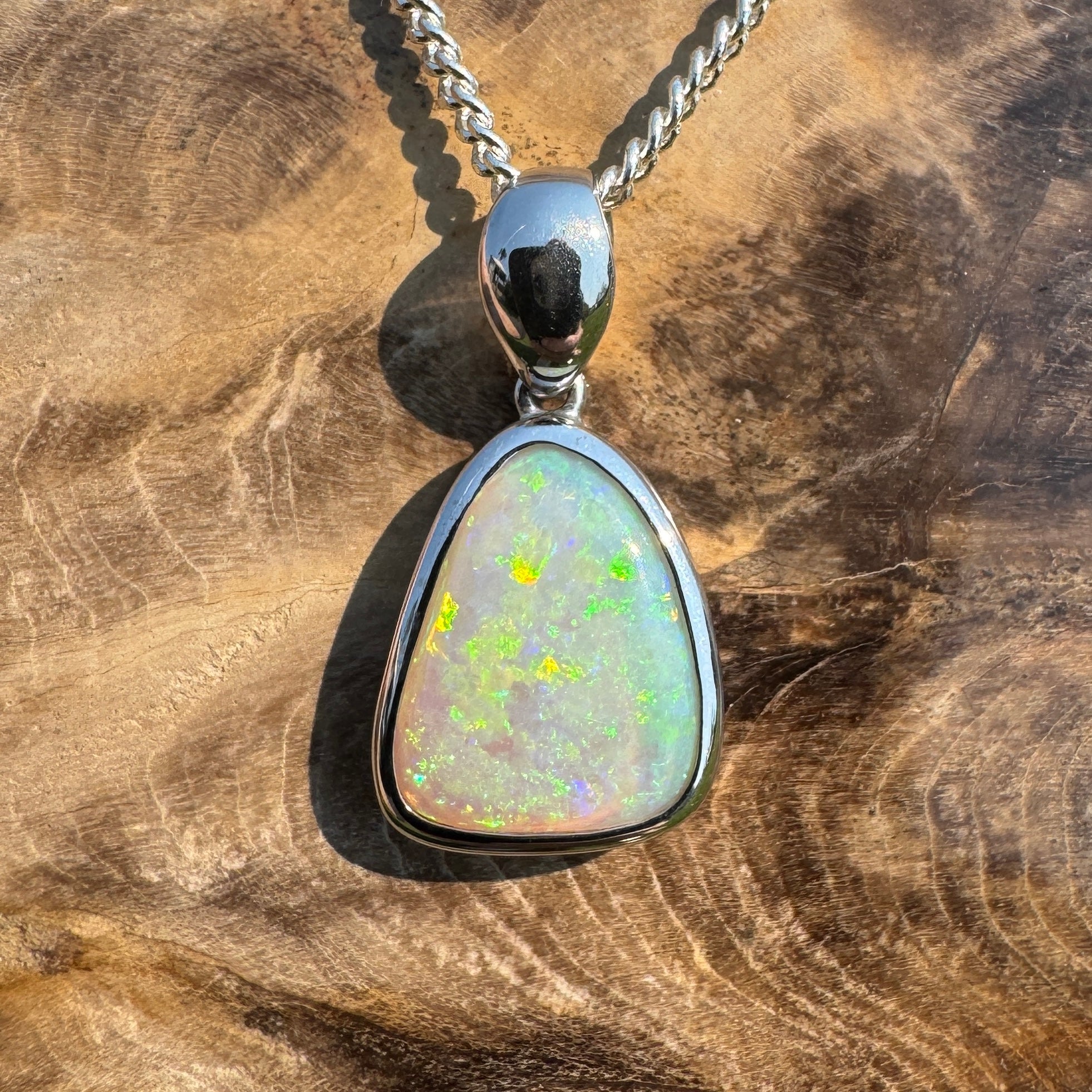 Mintabie Radiance ~ 2.8ct Solid Mintabie Opal 925 Sterling Silver Pendant Necklace