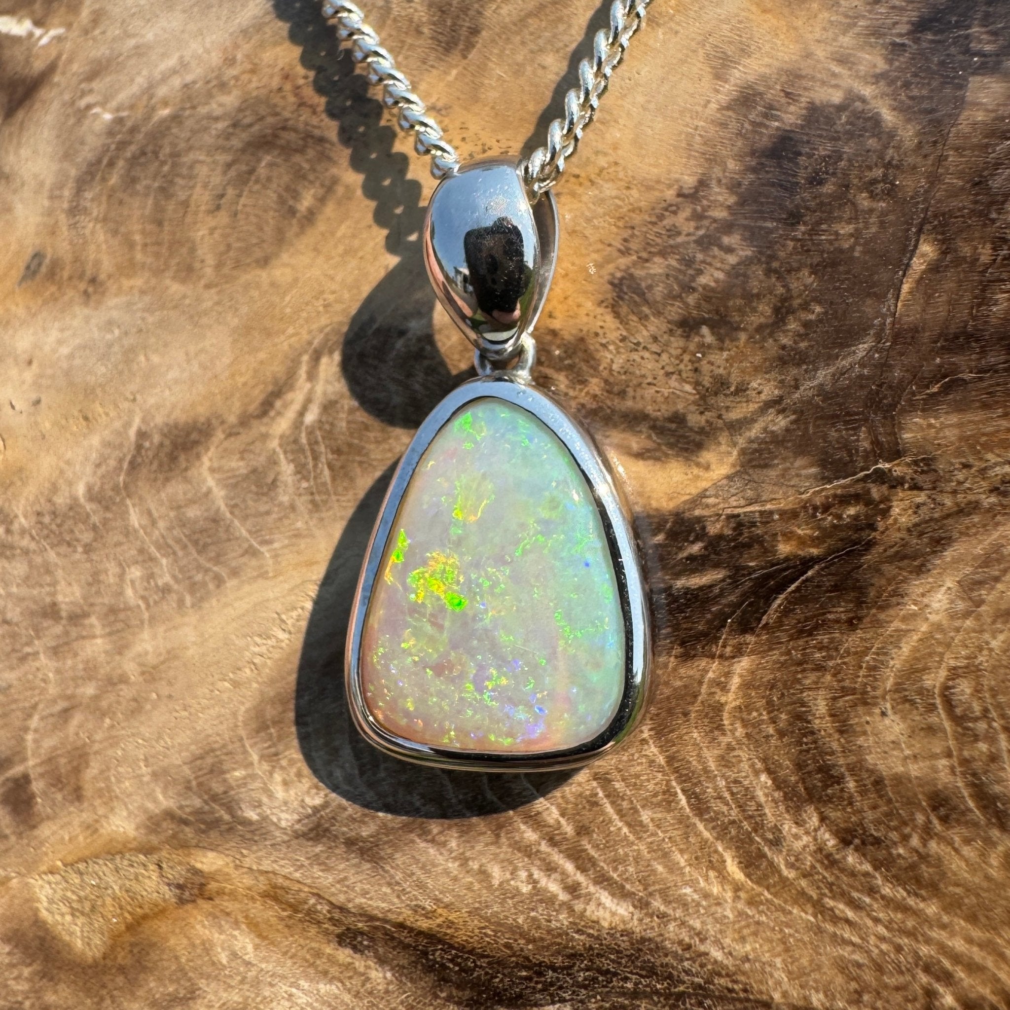 Mintabie Radiance ~ 2.8ct Solid Mintabie Opal 925 Sterling Silver Pendant Necklace