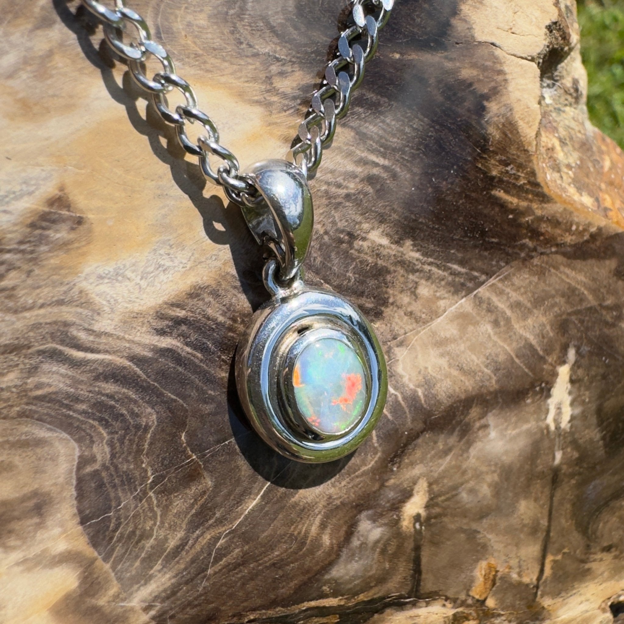 Moonbi Range Halo ~ 1.1ct Lightning Ridge Opal 925 Silver Pendant