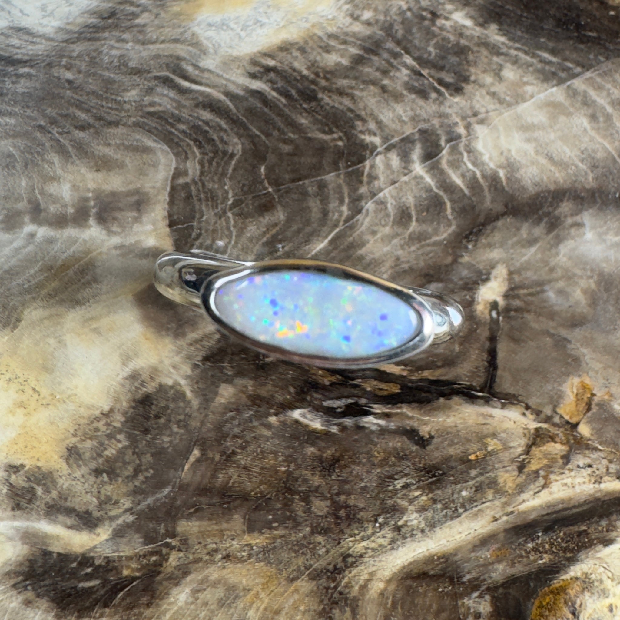 Morning at Montville – 1.4ct Lightning Ridge Solid Opal 925 Sterling Silver Ring