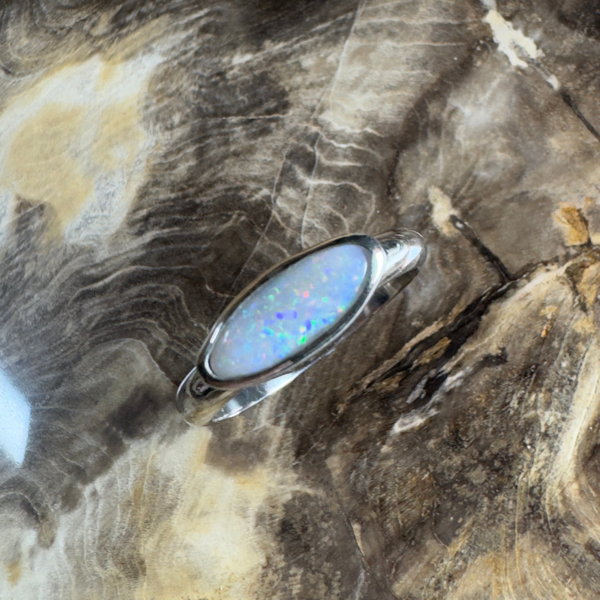 Morning at Montville – 1.4ct Lightning Ridge Solid Opal 925 Sterling Silver Ring