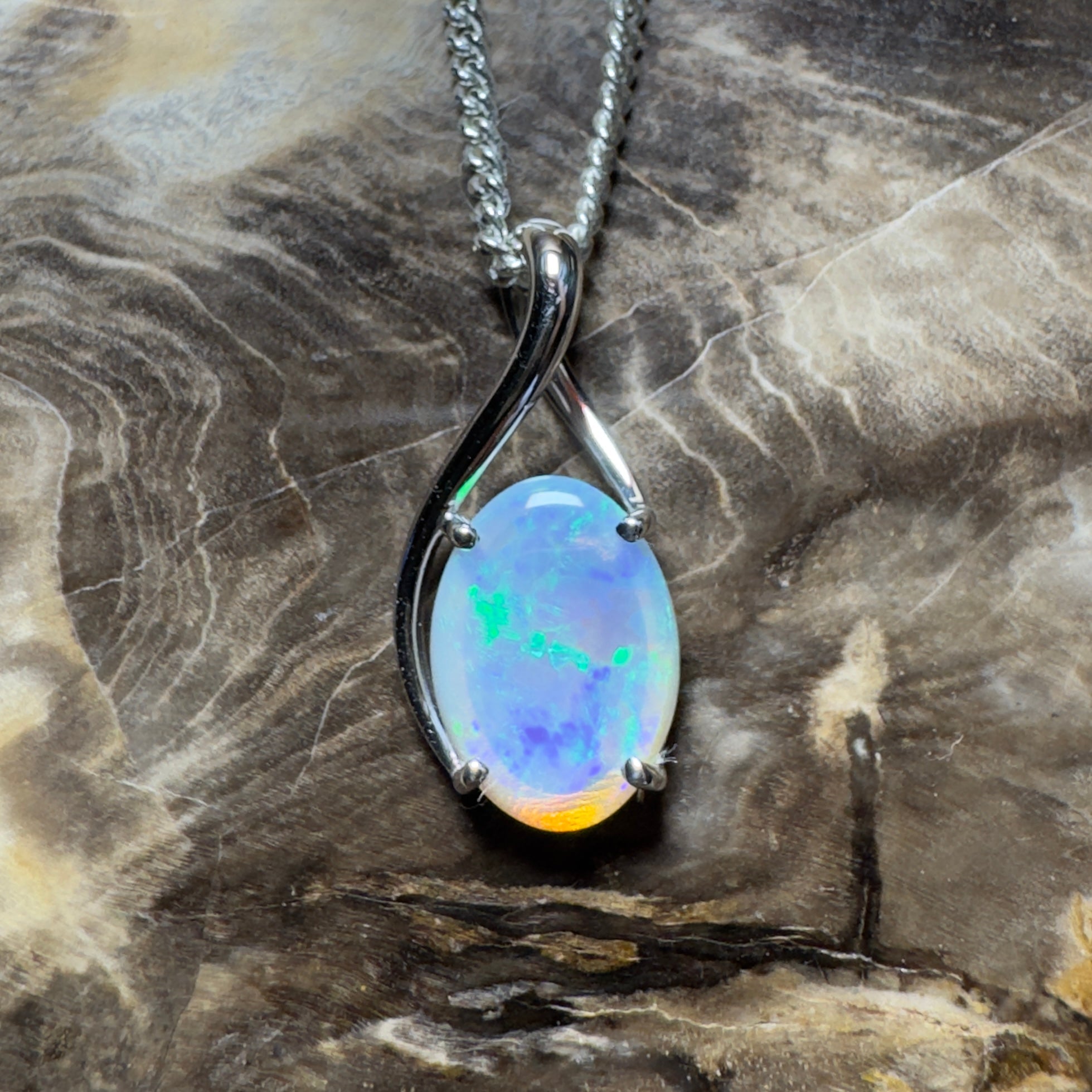 Mornington Dew ~ 1.75ct Coober Pedy Opal 925 Silver Pendant