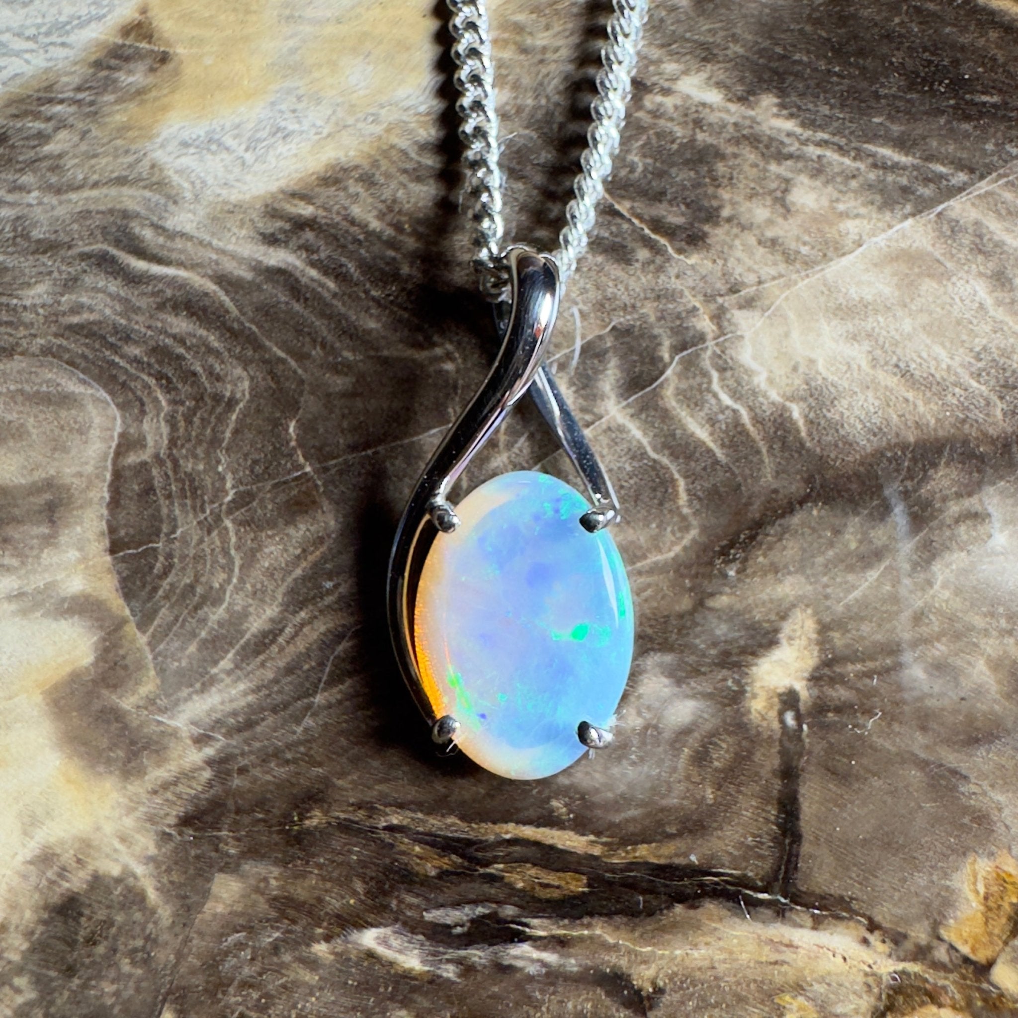 Mornington Dew ~ 1.75ct Coober Pedy Opal 925 Silver Pendant