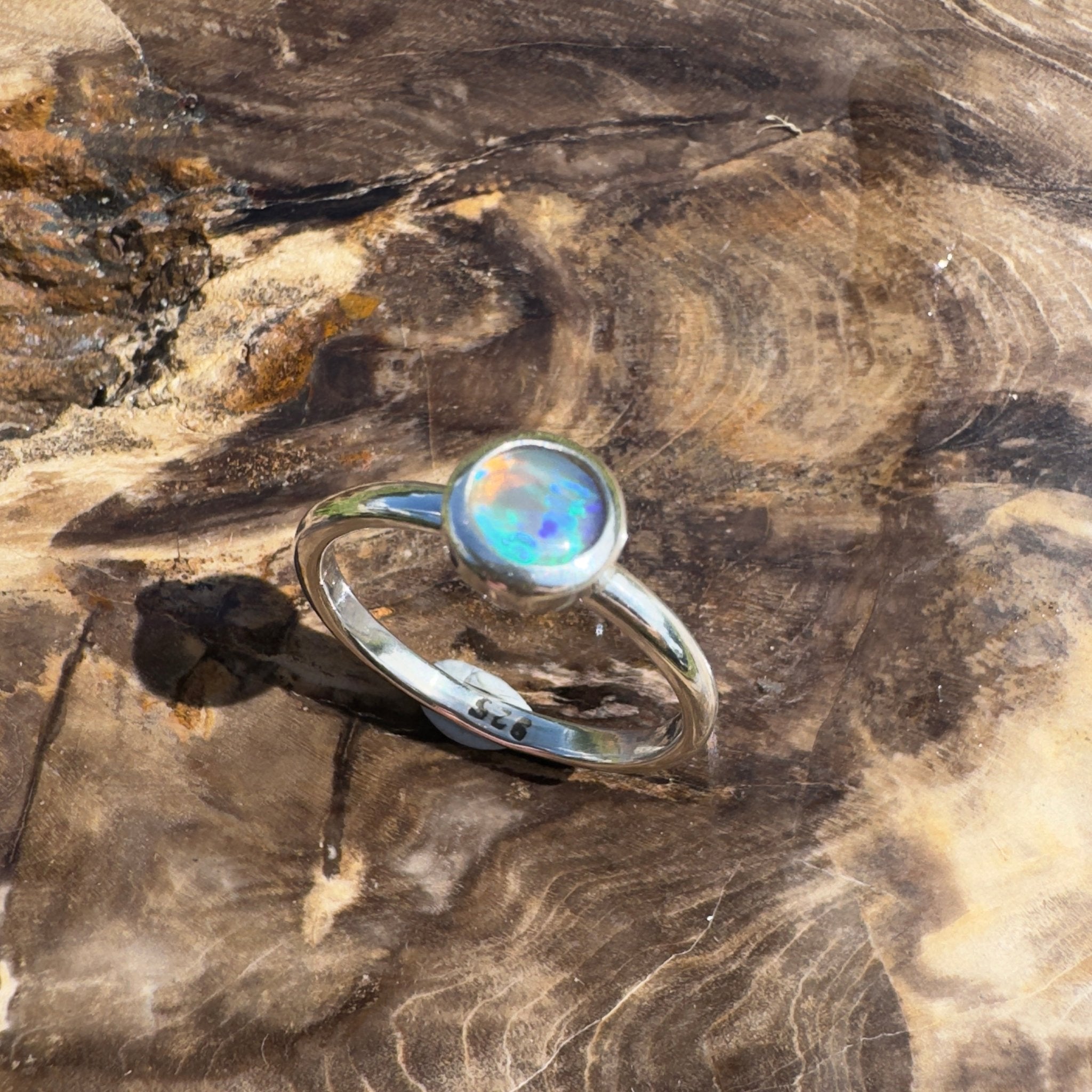 Ningaloo After Dark – 0.4ct Solid Lightning Ridge Dark Crystal Opal 925 Sterling Silver Ring
