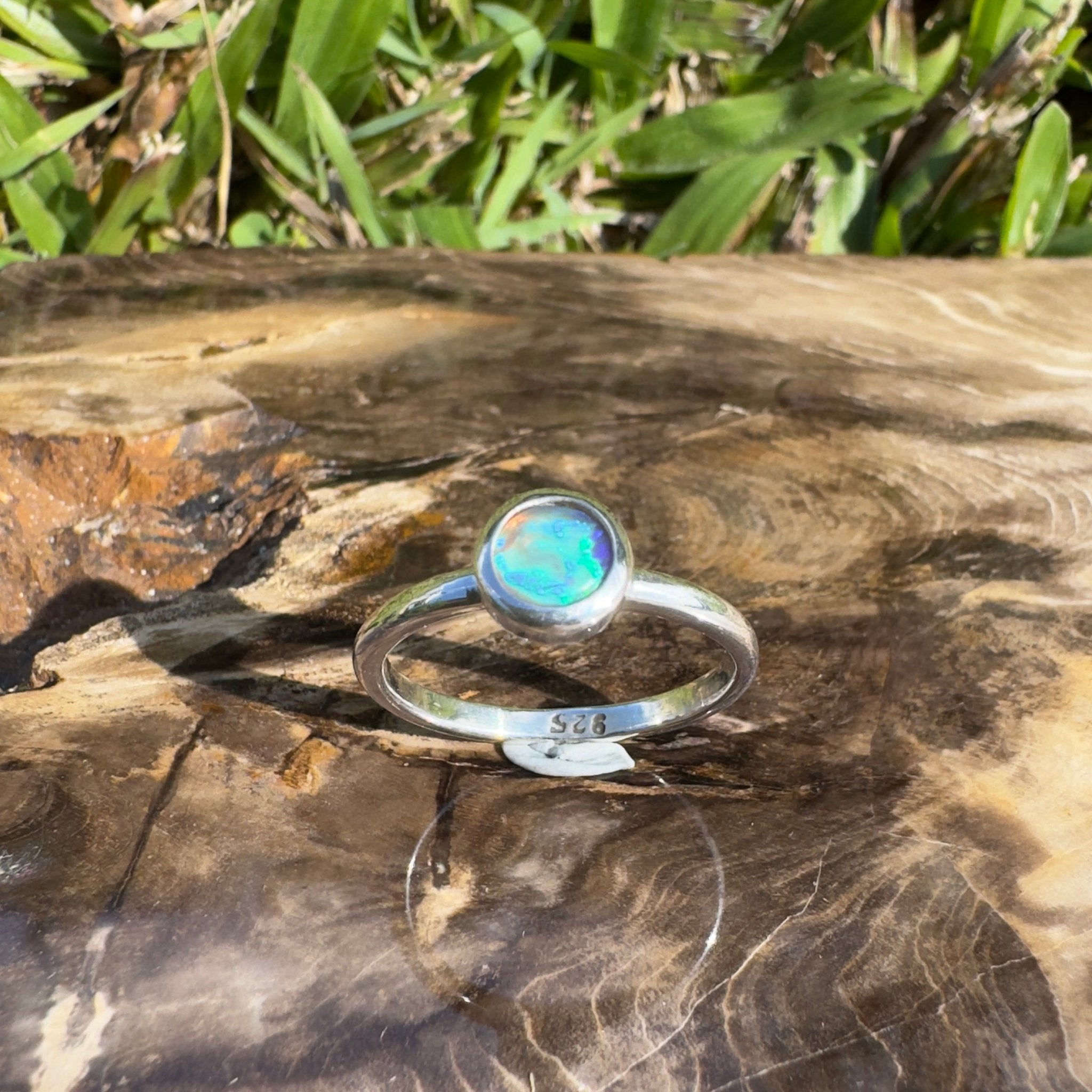 Ningaloo After Dark – 0.4ct Solid Lightning Ridge Dark Crystal Opal 925 Sterling Silver Ring