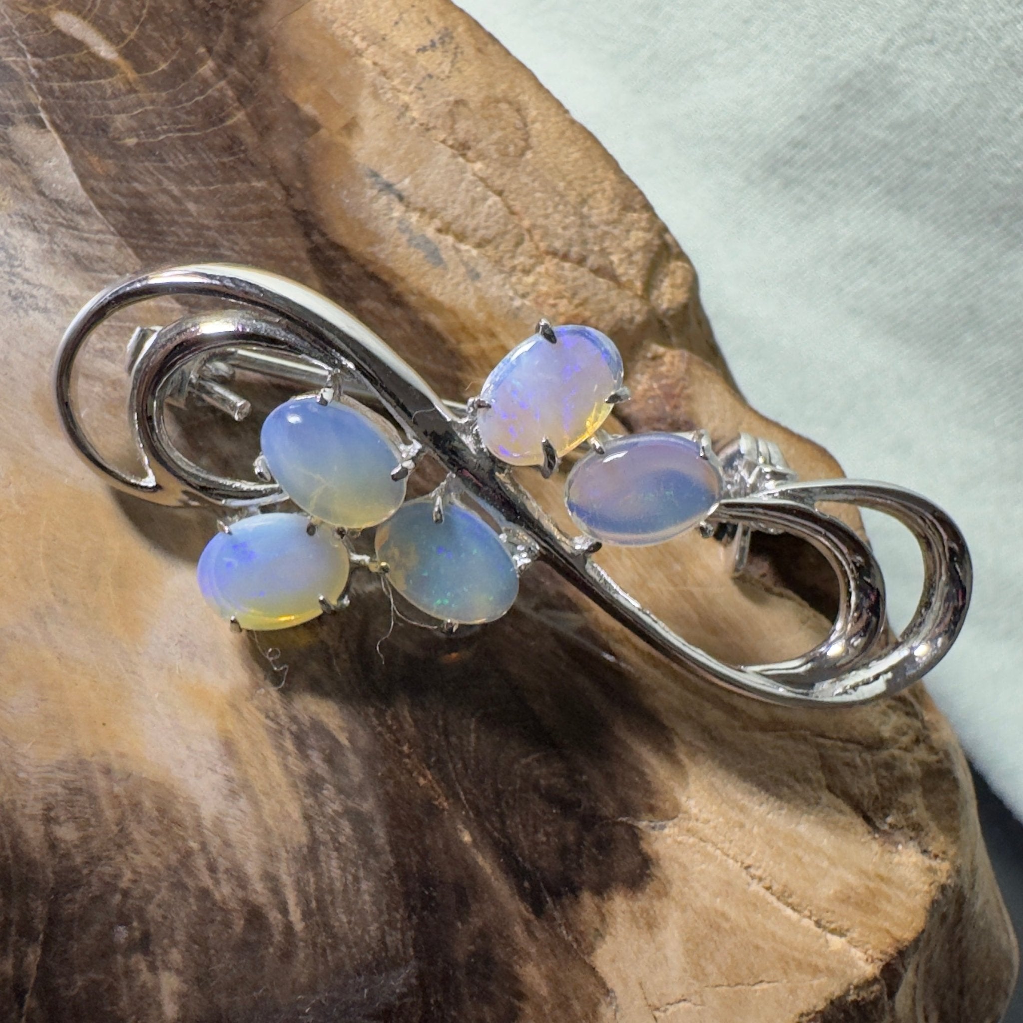 Ocean Crest - 2.5ct Lightning Ridge Opal 925 Silver Brooch