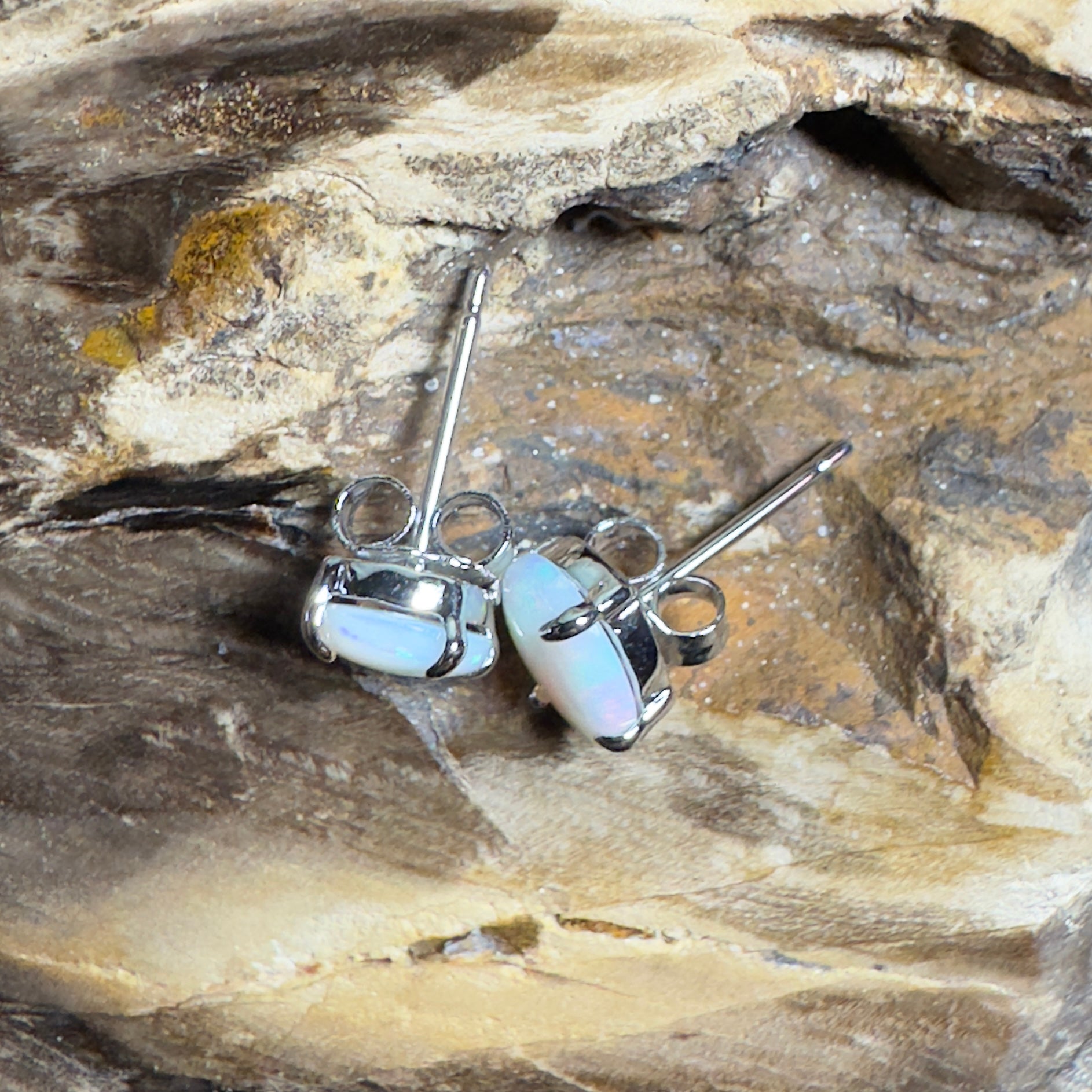 Oodna Glow Studs - 1.6ct Coober Pedy Opal 925 Silver Earrings