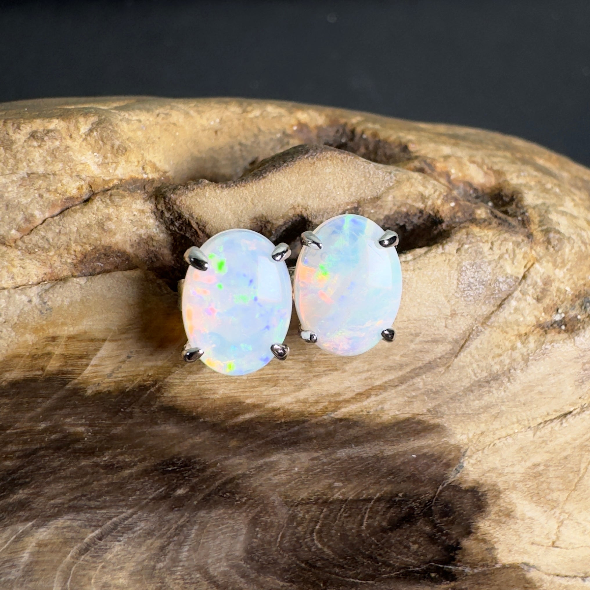 Oodna Glow Studs - 1.6ct Coober Pedy Opal 925 Silver Earrings