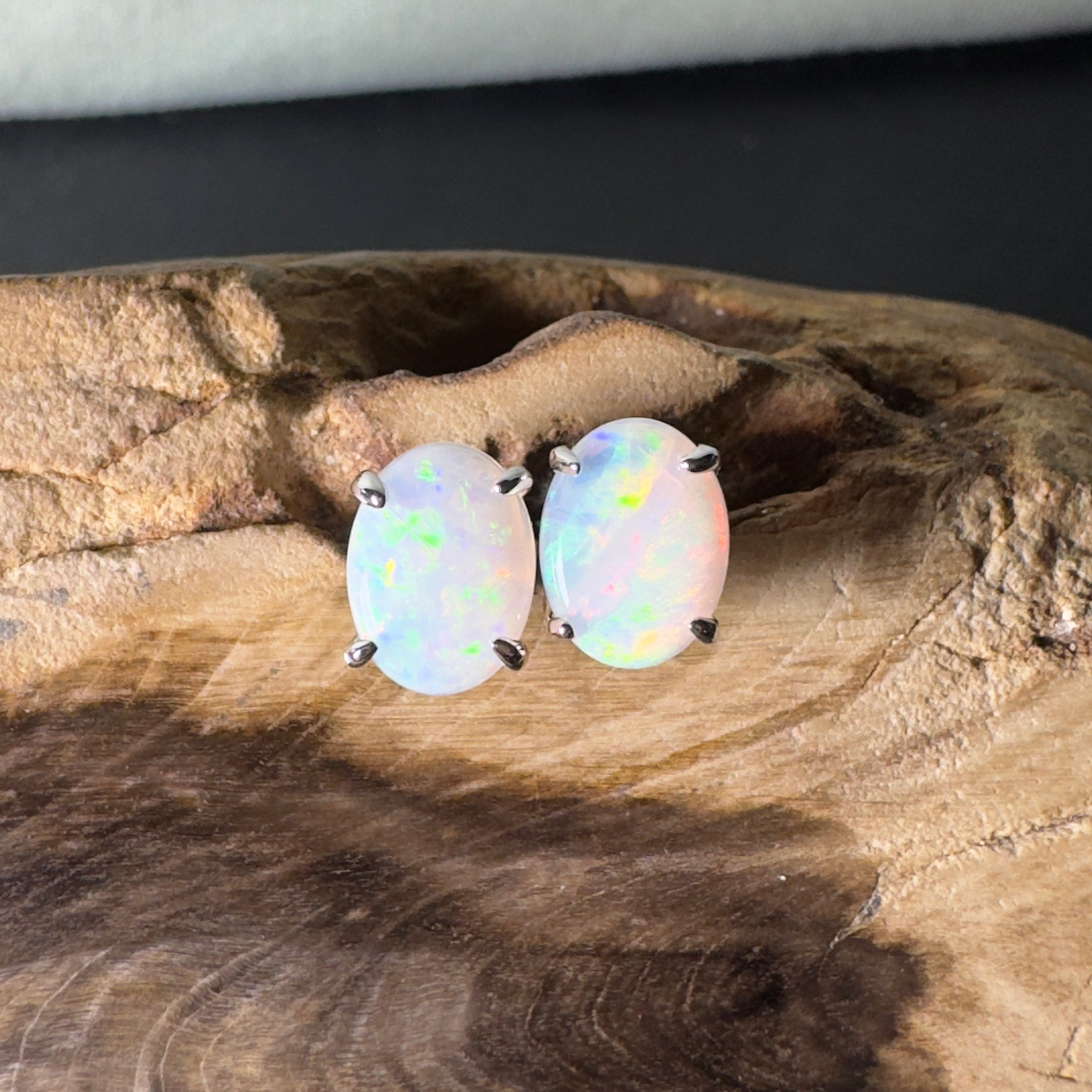 Oodna Glow Studs - 1.6ct Coober Pedy Opal 925 Silver Earrings