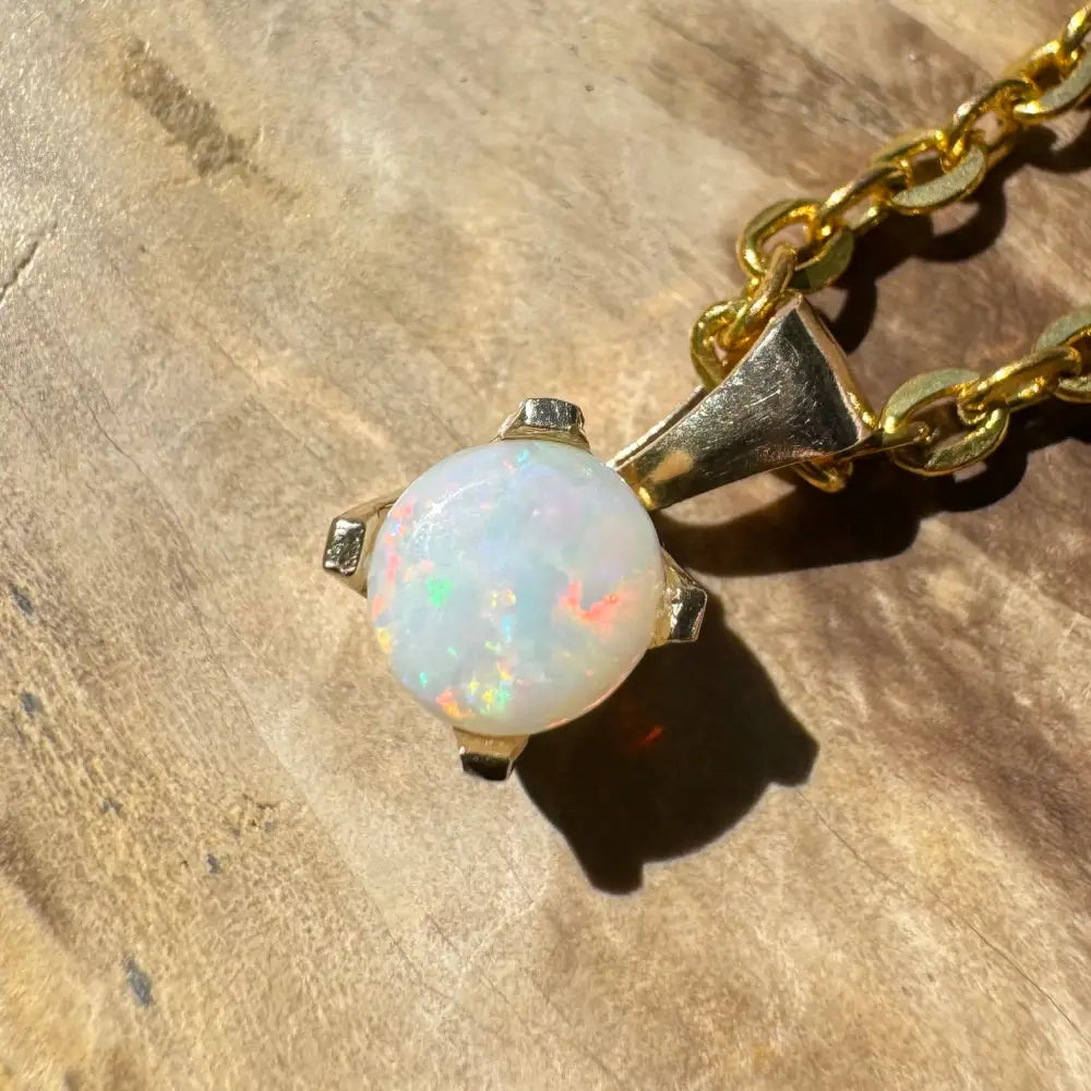 Gold chain necklace with an opal pendant from Outback Radiance handcrafted 9ct gold
