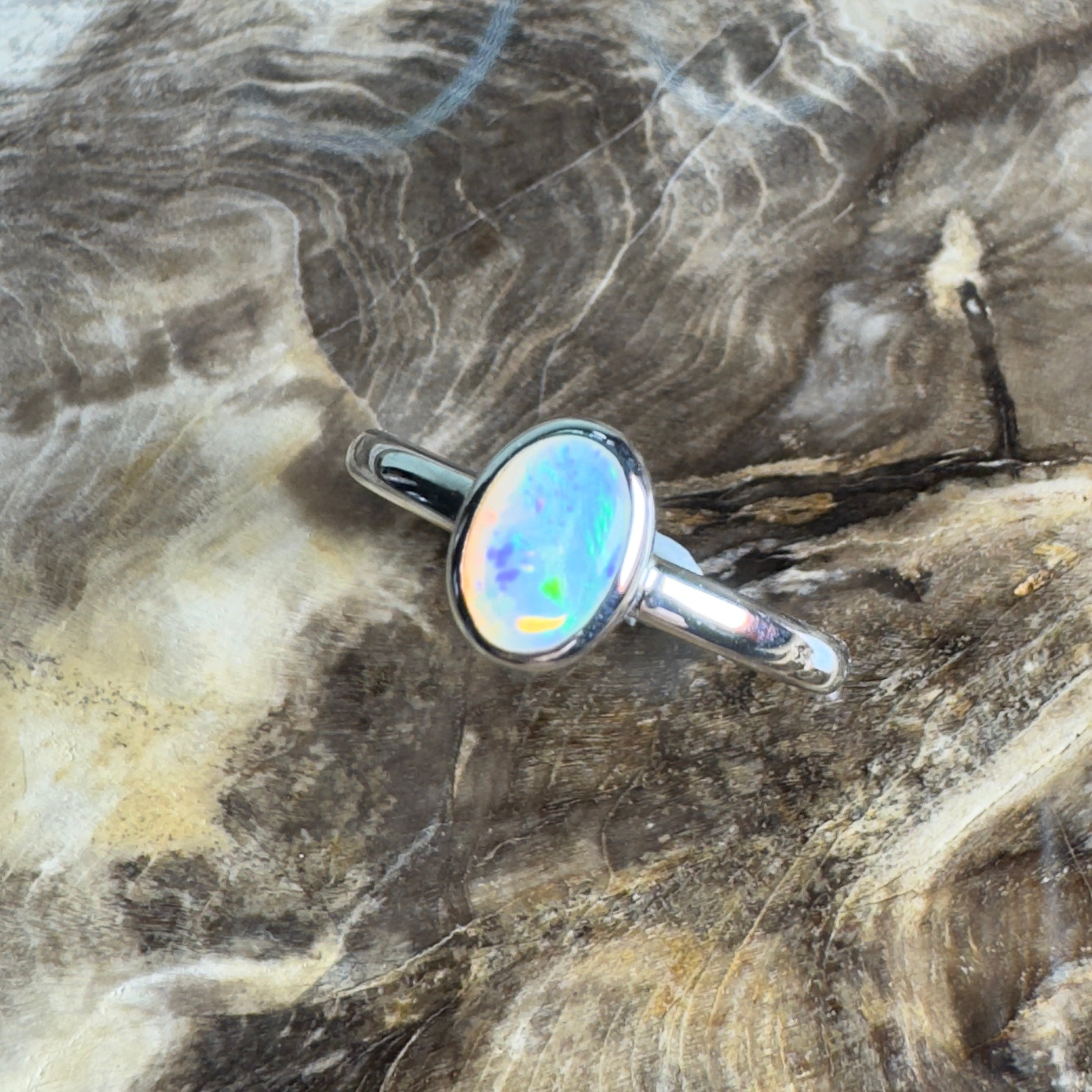 Painted Desert Halo ~ 0.4ct Solid Coober Pedy Opal 925 Silver Ring
