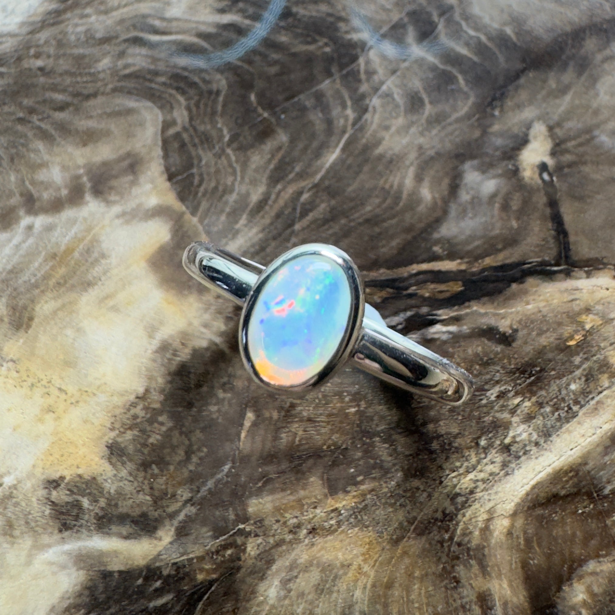 Painted Desert Halo ~ 0.4ct Solid Coober Pedy Opal 925 Silver Ring