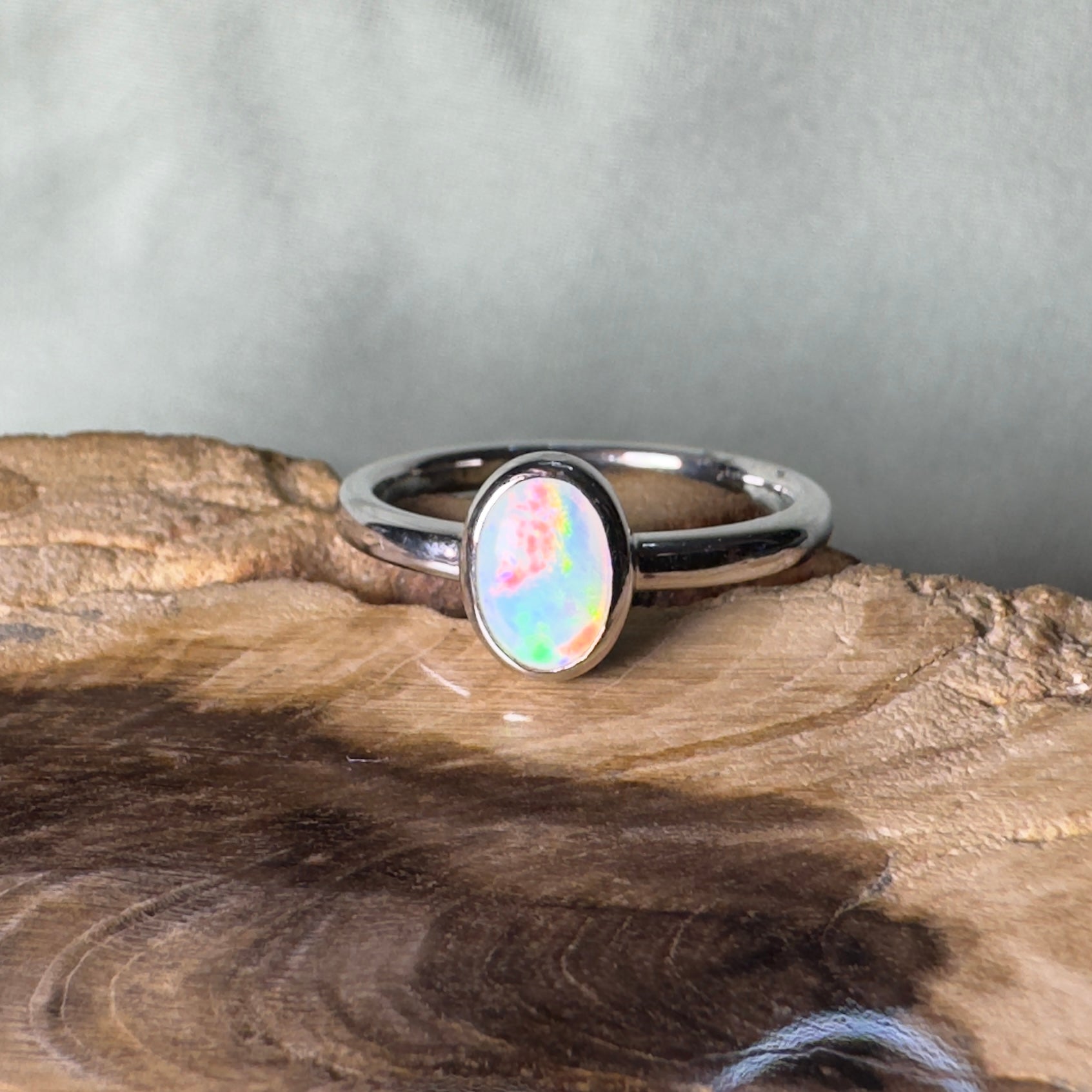 Painted Desert Halo ~ 0.4ct Solid Coober Pedy Opal 925 Silver Ring