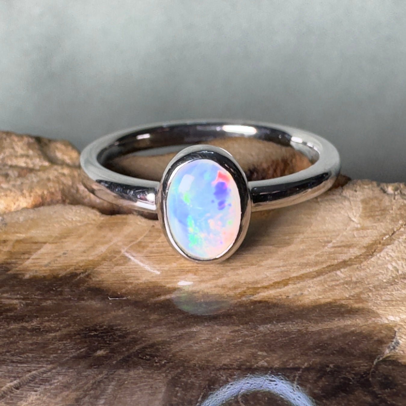 Painted Desert Halo ~ 0.4ct Solid Coober Pedy Opal 925 Silver Ring