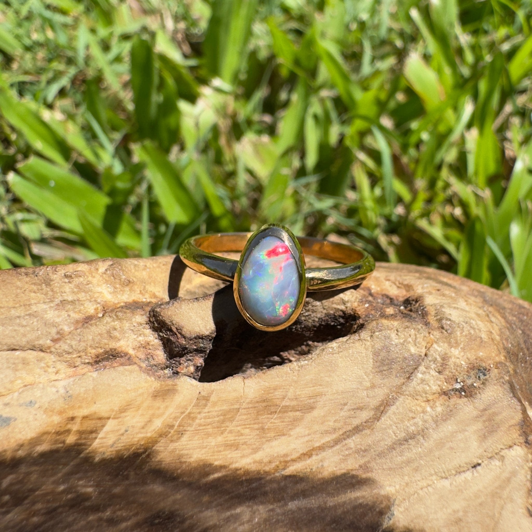 Pilbara Prestige ~ 0.7ct Solid Lightning Ridge Opal 9ct Yellow Gold Ring