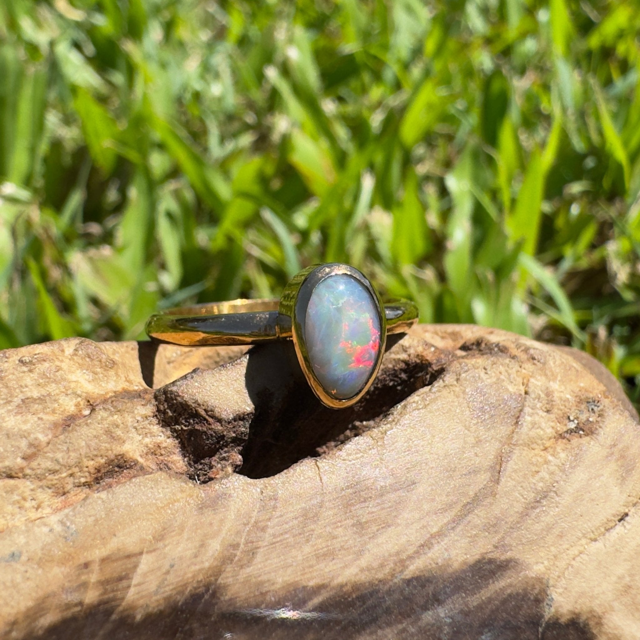 Pilbara Prestige ~ 0.7ct Solid Lightning Ridge Opal 9ct Yellow Gold Ring