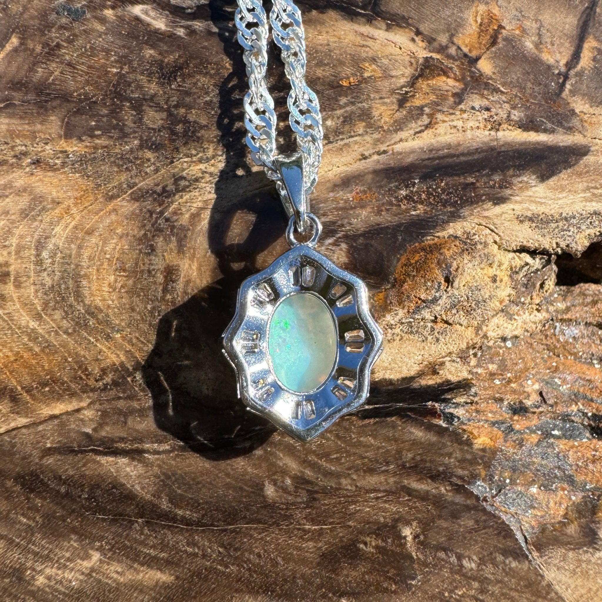 Port Lincoln Crest – 0.8ct Lightning Ridge Opal Pendant