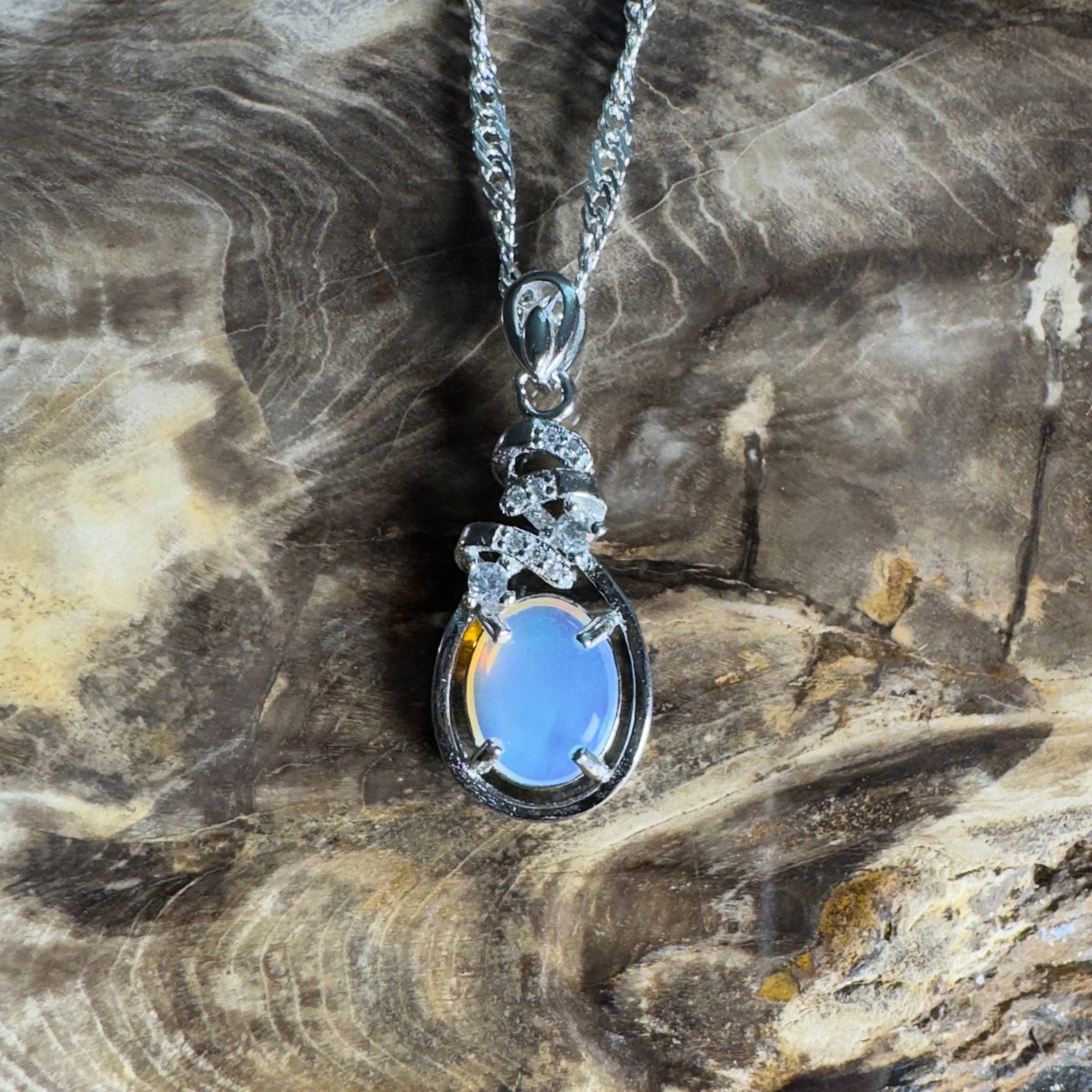 Port Phillip Drift ~ 0.8ct Lightning Ridge Opal 925 Silver Pendant