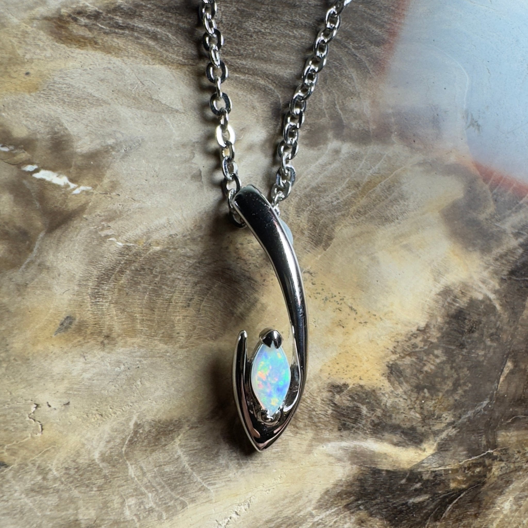 Pure White Glow ~ 0.3ct Coober Pedy Opal 18ct White Gold Pendant