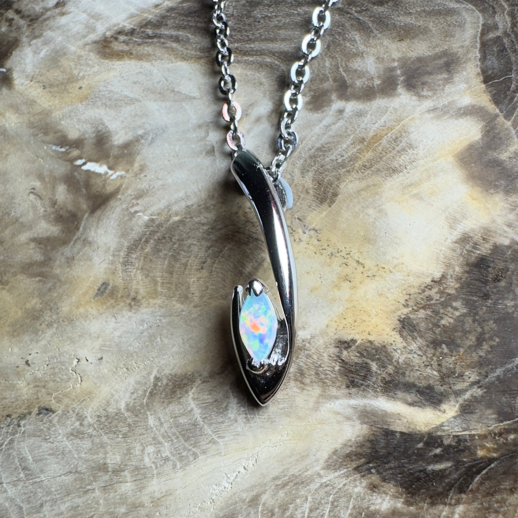 Pure White Glow ~ 0.3ct Coober Pedy Opal 18ct White Gold Pendant