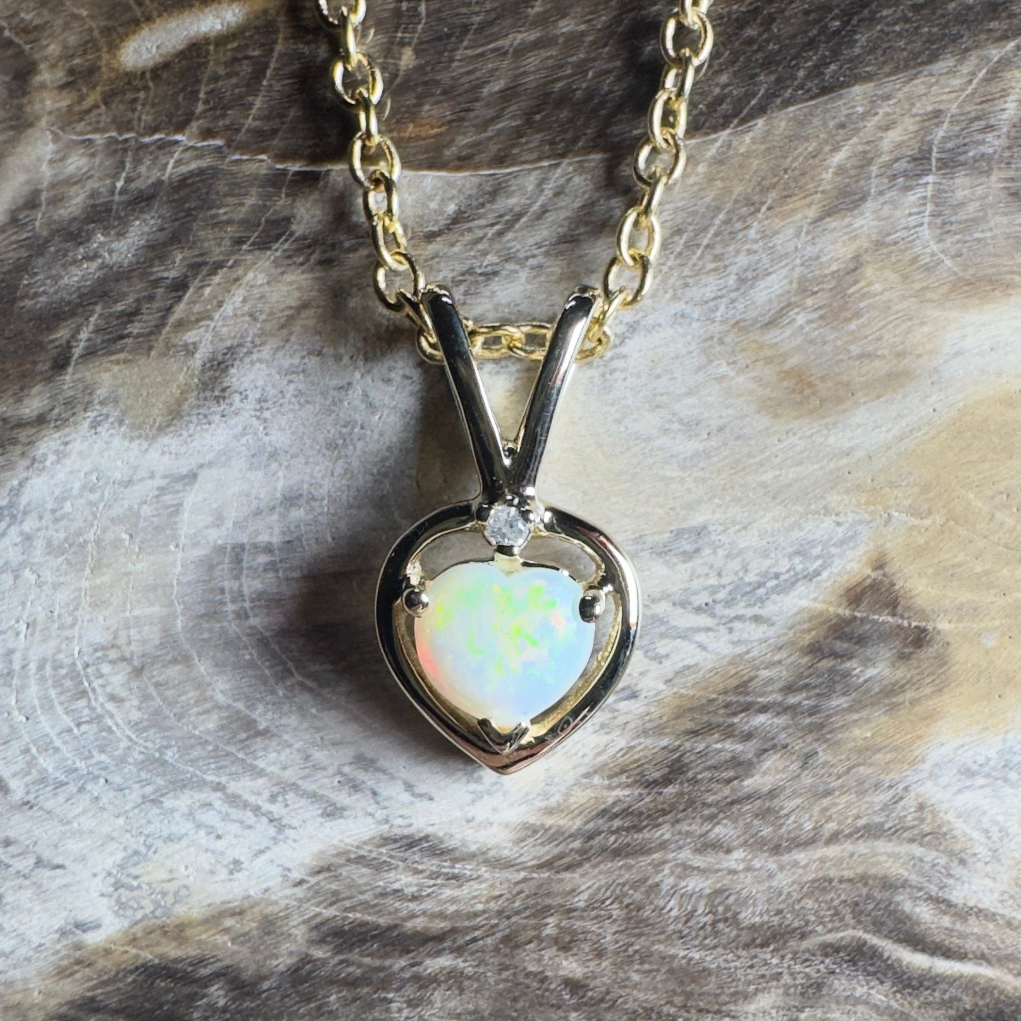 Purnululu Flame Heart ~ 9ct Solid Yellow Gold 0.4ct Coober Pedy Opal Pendant