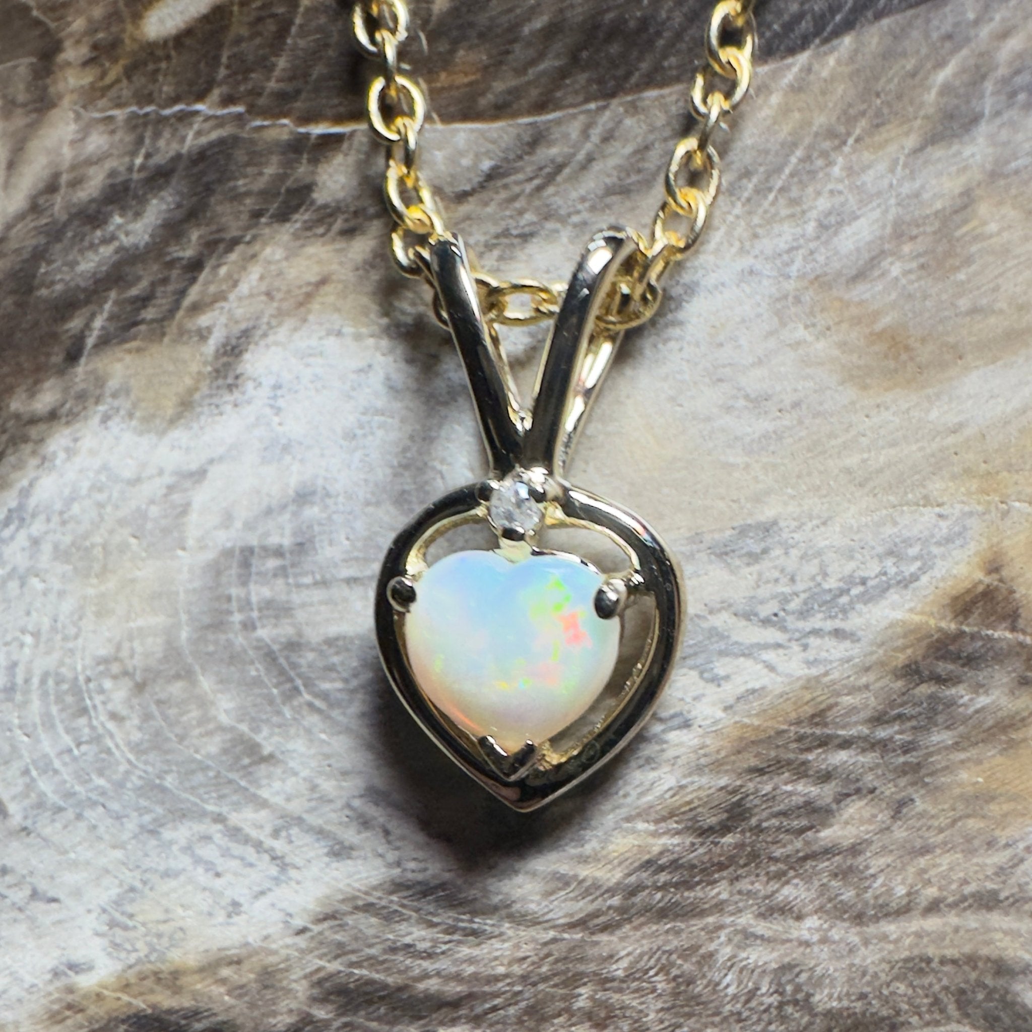 Purnululu Flame Heart ~ 9ct Solid Yellow Gold 0.4ct Coober Pedy Opal Pendant