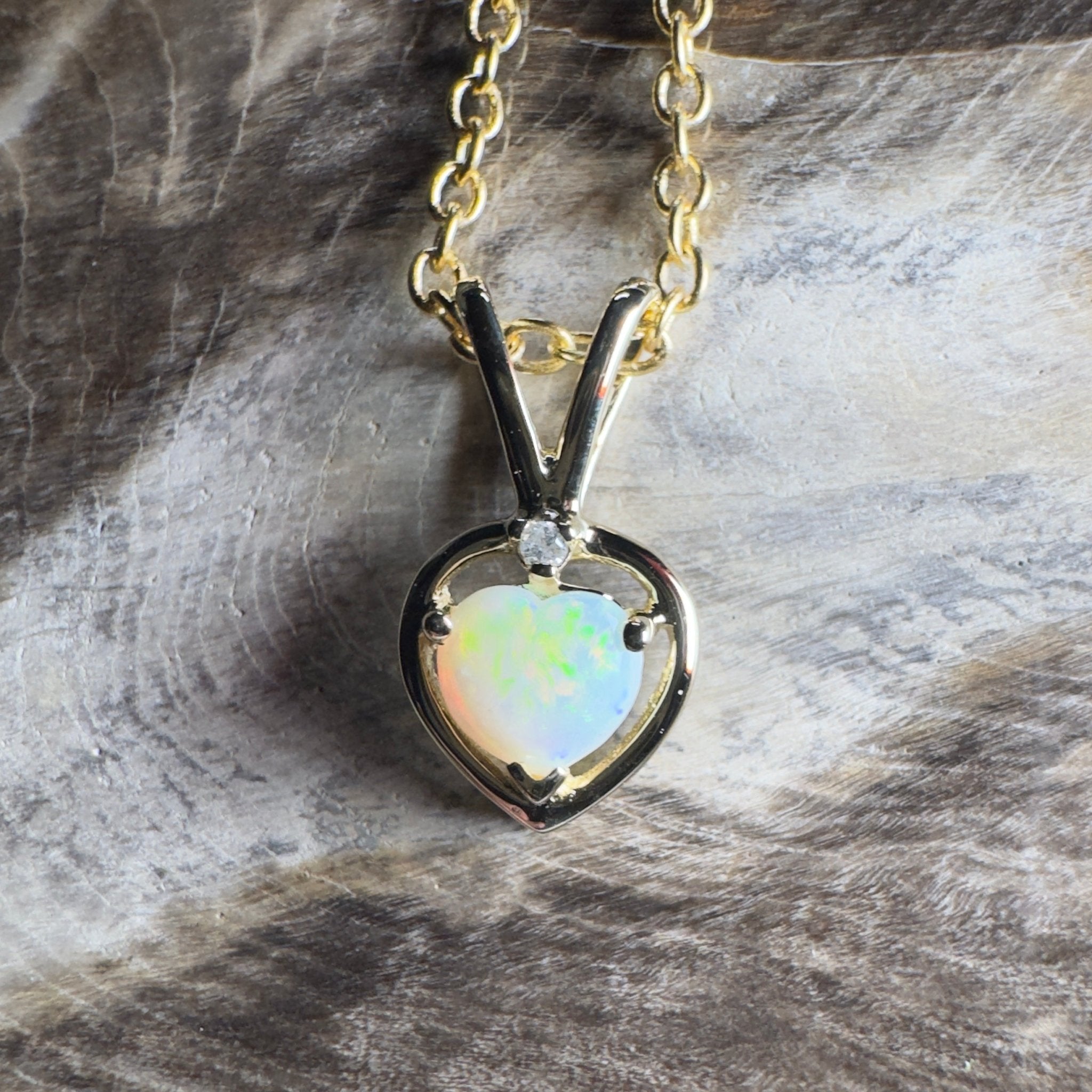 Purnululu Flame Heart ~ 9ct Solid Yellow Gold 0.4ct Coober Pedy Opal Pendant