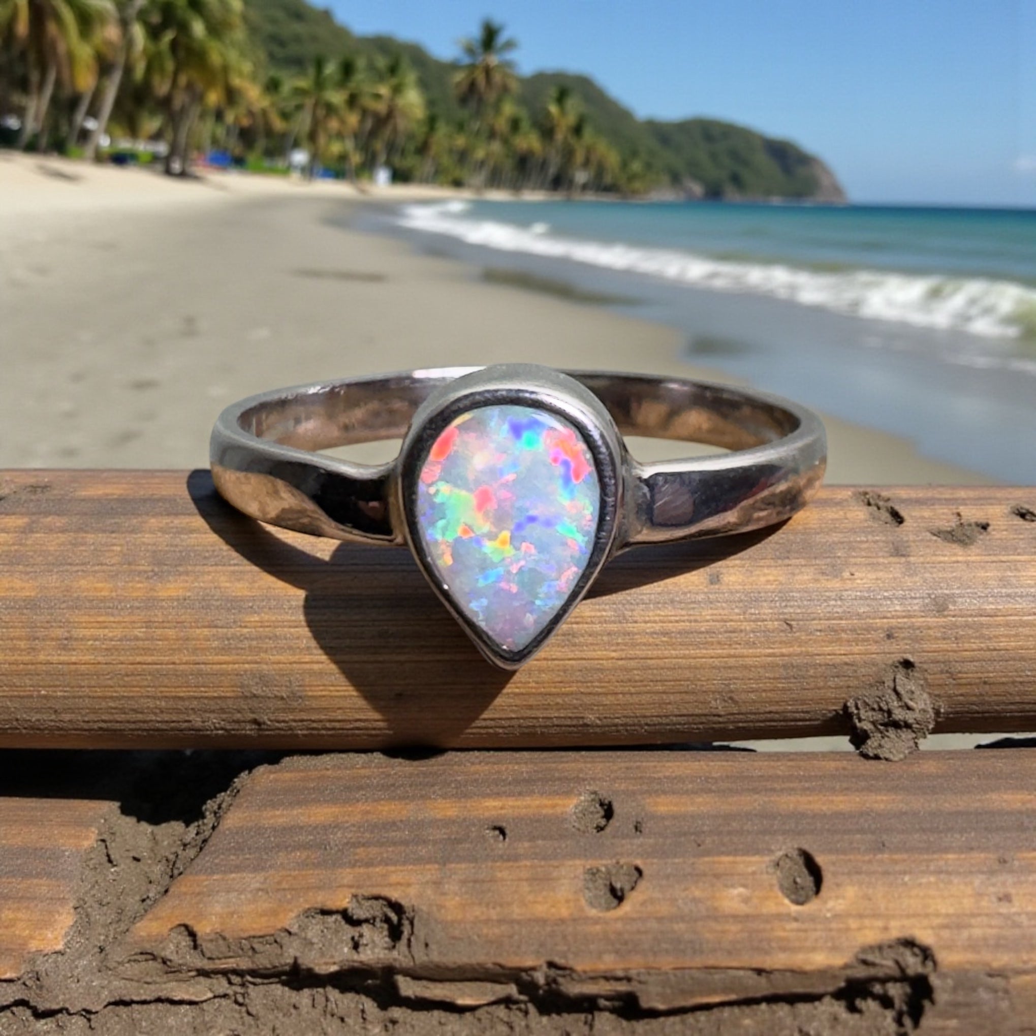 Purnululu Grace – 0.8ct Solid Lightning Ridge Opal 925 Sterling Silver Ring