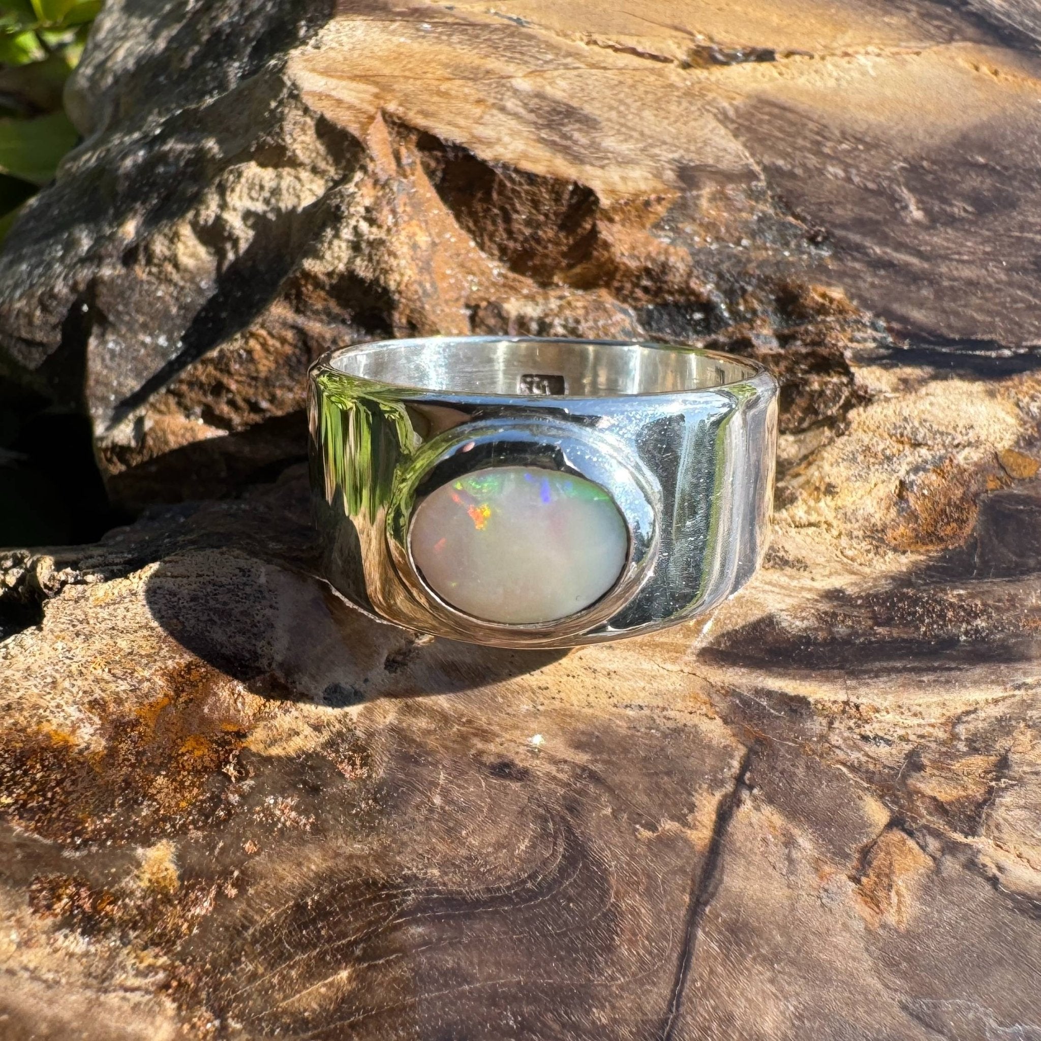 Radiant Horizon ~ 0.8ct Solid Lightning Ridge Opal 925 Sterling Silver Ring