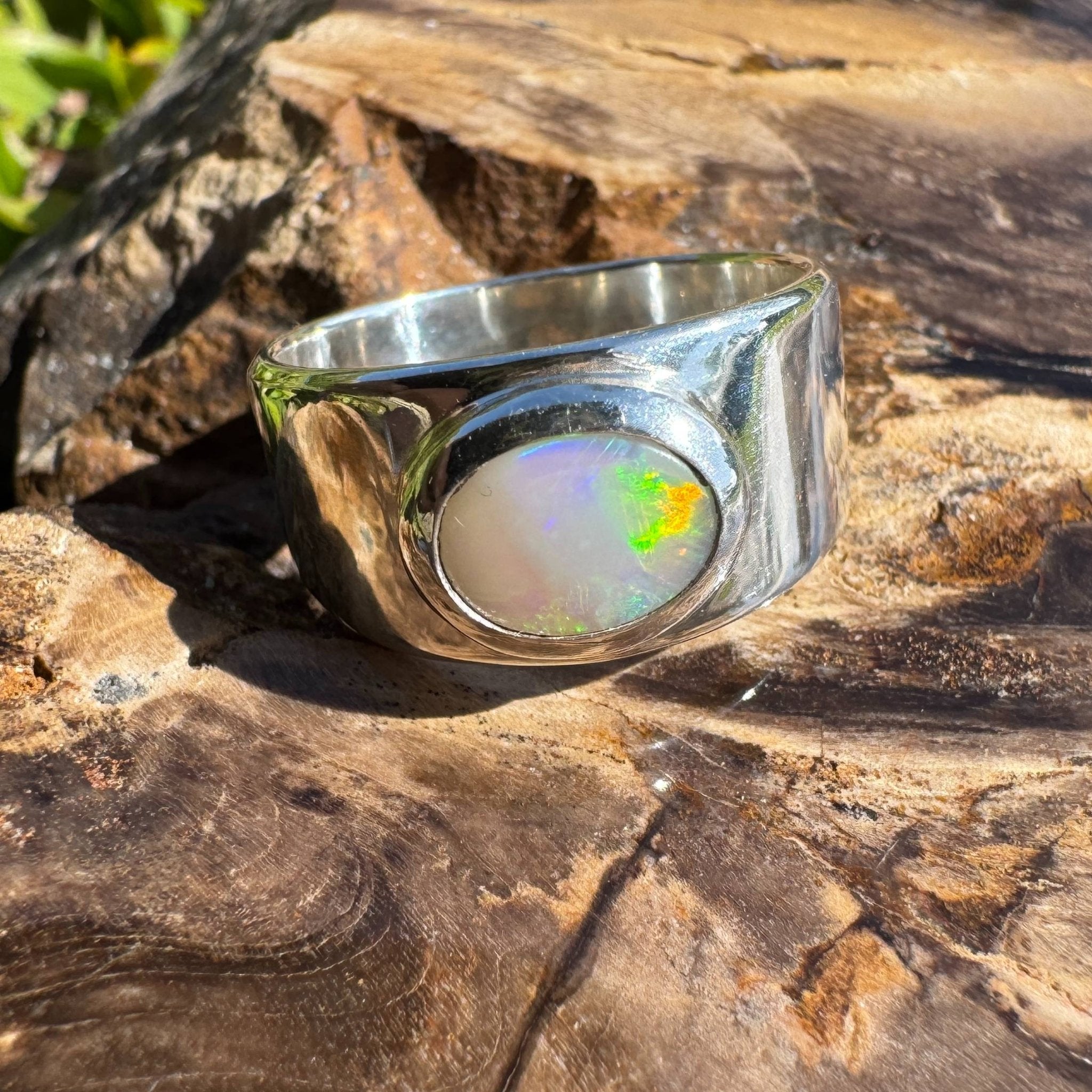Radiant Horizon ~ 0.8ct Solid Lightning Ridge Opal 925 Sterling Silver Ring