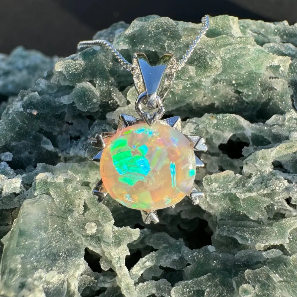 'Rainfall Glow' ~ Handcrafted 2.5ct Solid Lightning Ridge Opal 925 Sterling Silver Pendant Necklace