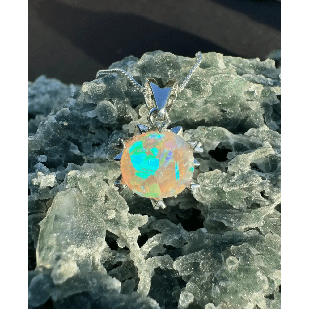 'Rainfall Glow' ~ Handcrafted 2.5ct Solid Lightning Ridge Opal 925 Sterling Silver Pendant Necklace