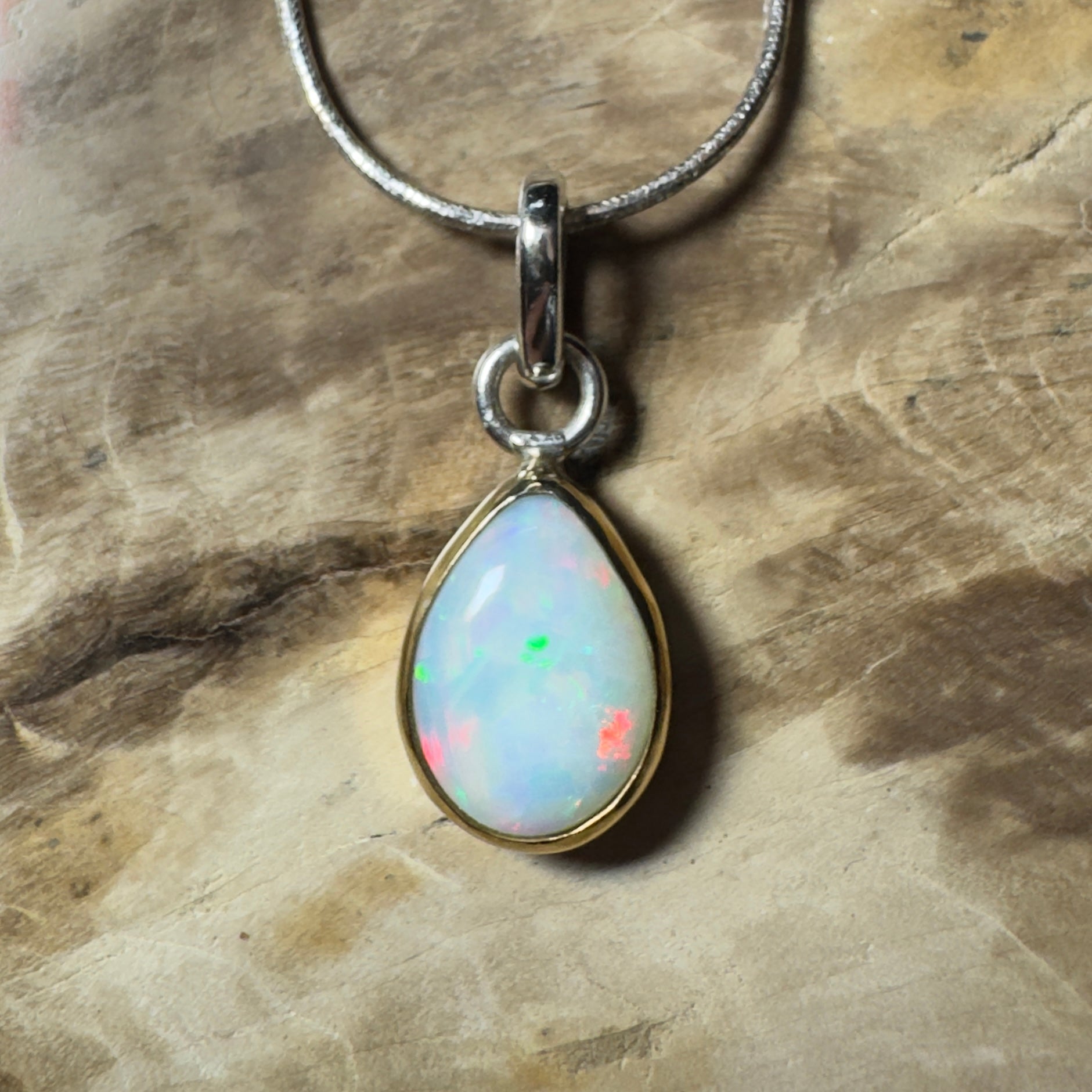 Red Ridge White ~ 2.7ct Solid Lightning Ridge White Opal Two - tone 9ct Gold and 925 Sterling Silver Pendant Necklace