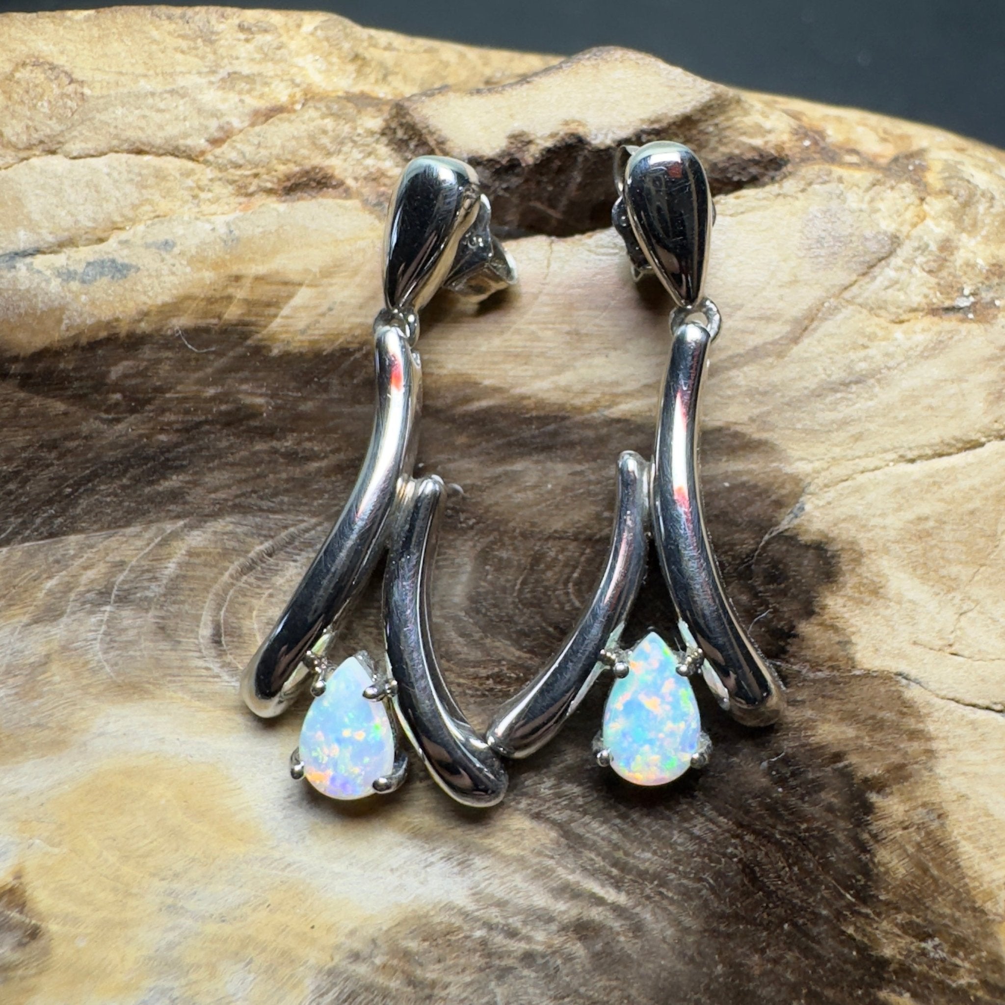 Sea Glass Spark - 0.8 ct Lightning Ridge Opal 925 Silver Earrings