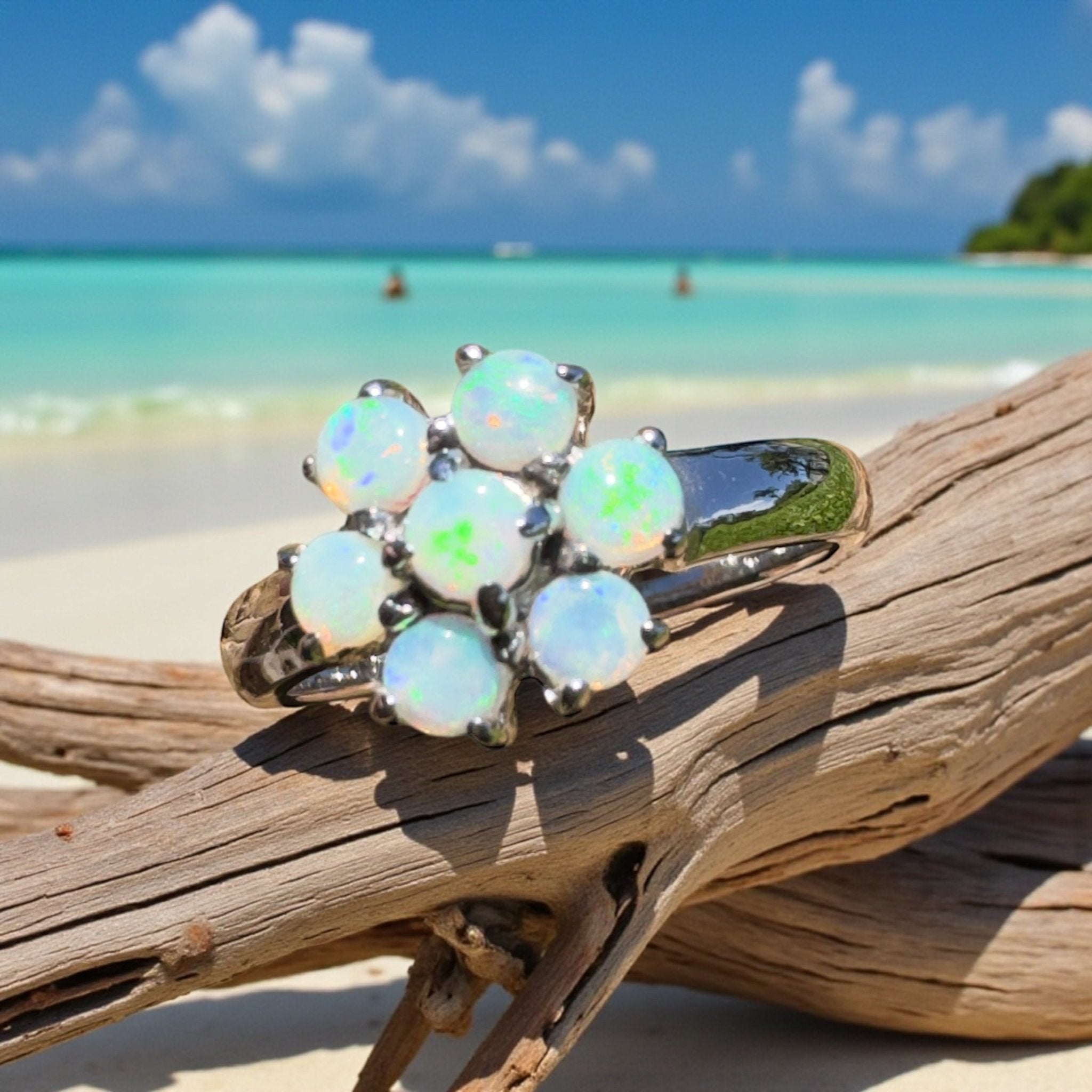 Shipsterns Bloom – Solid Lightning Ridge Crystal Opal 925 Sterling Silver Ring