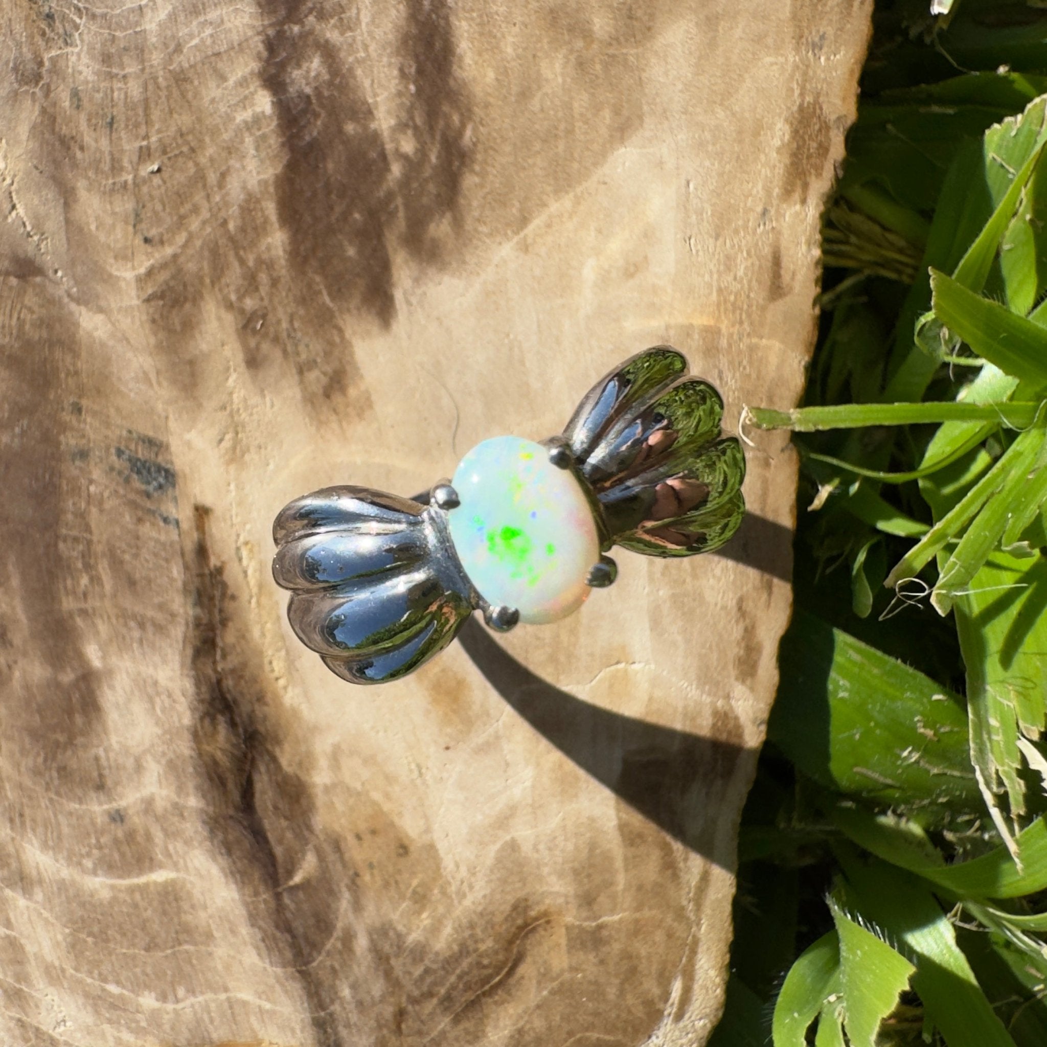 Solaris Halo – Solid Lightning Ridge Opal 925 Sterling Silver Ring